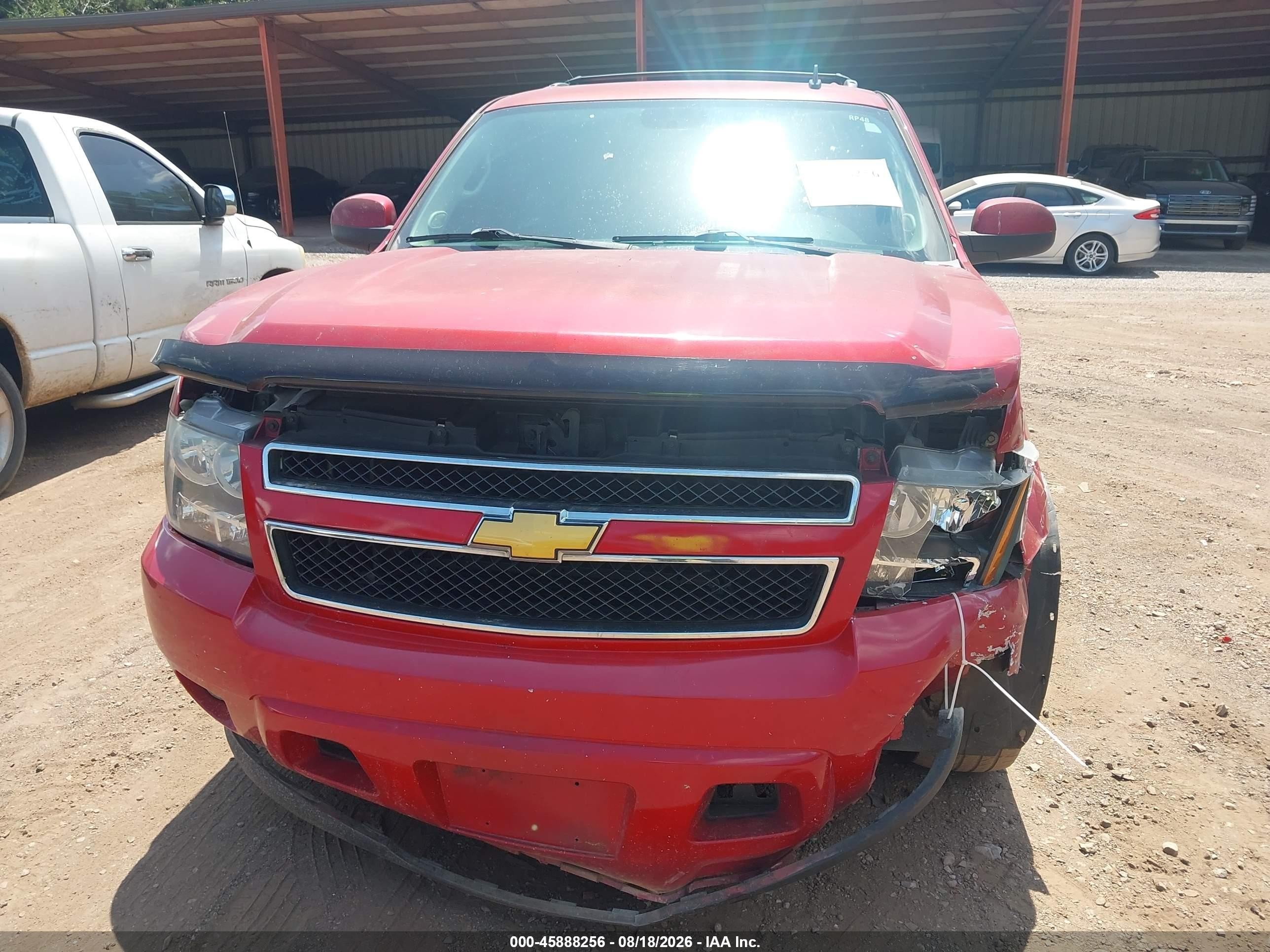 2014 Chevrolet Tahoe Lt Red vin: 1GNSCBE07ER231217