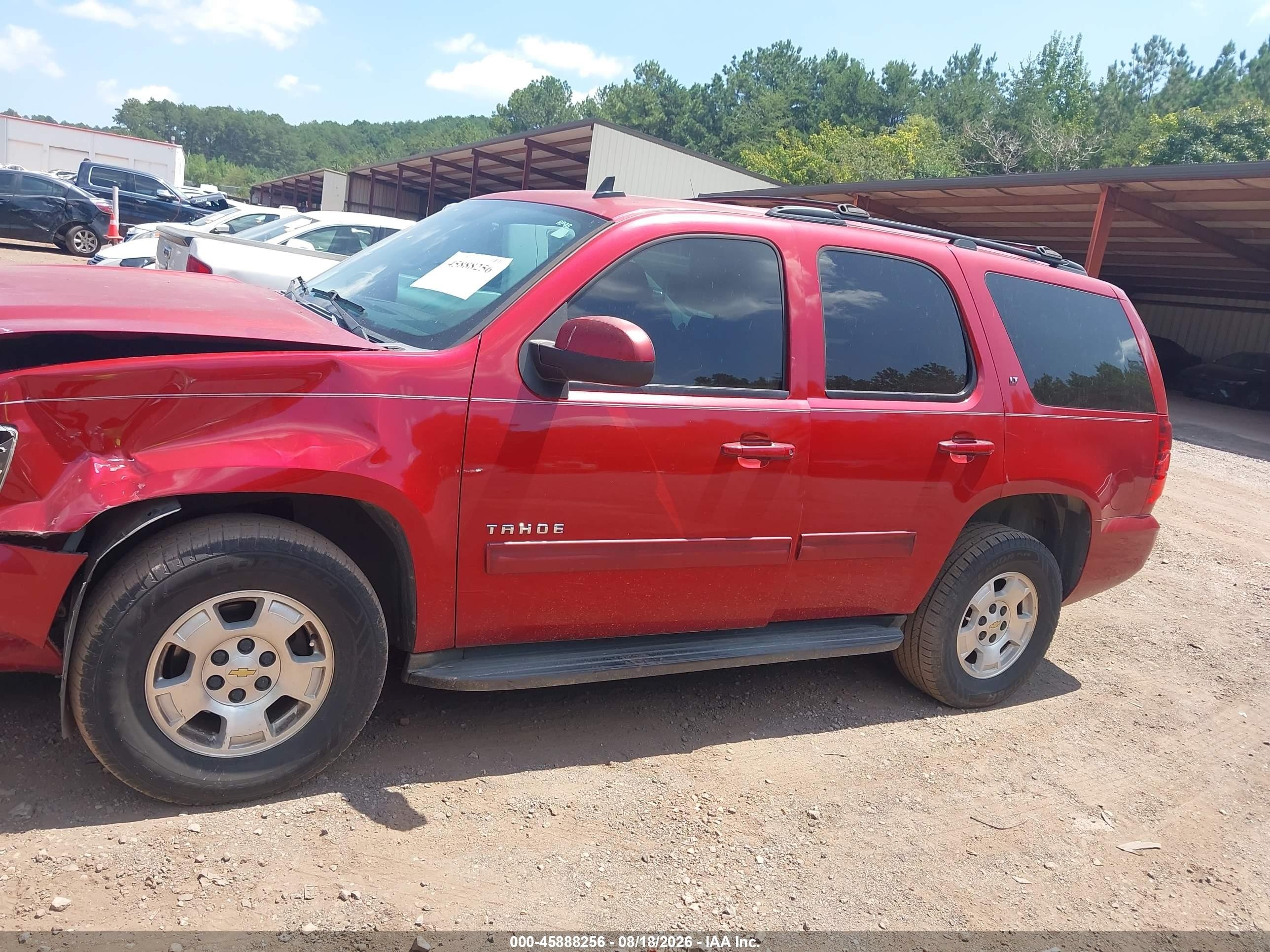 2014 Chevrolet Tahoe Lt Red vin: 1GNSCBE07ER231217