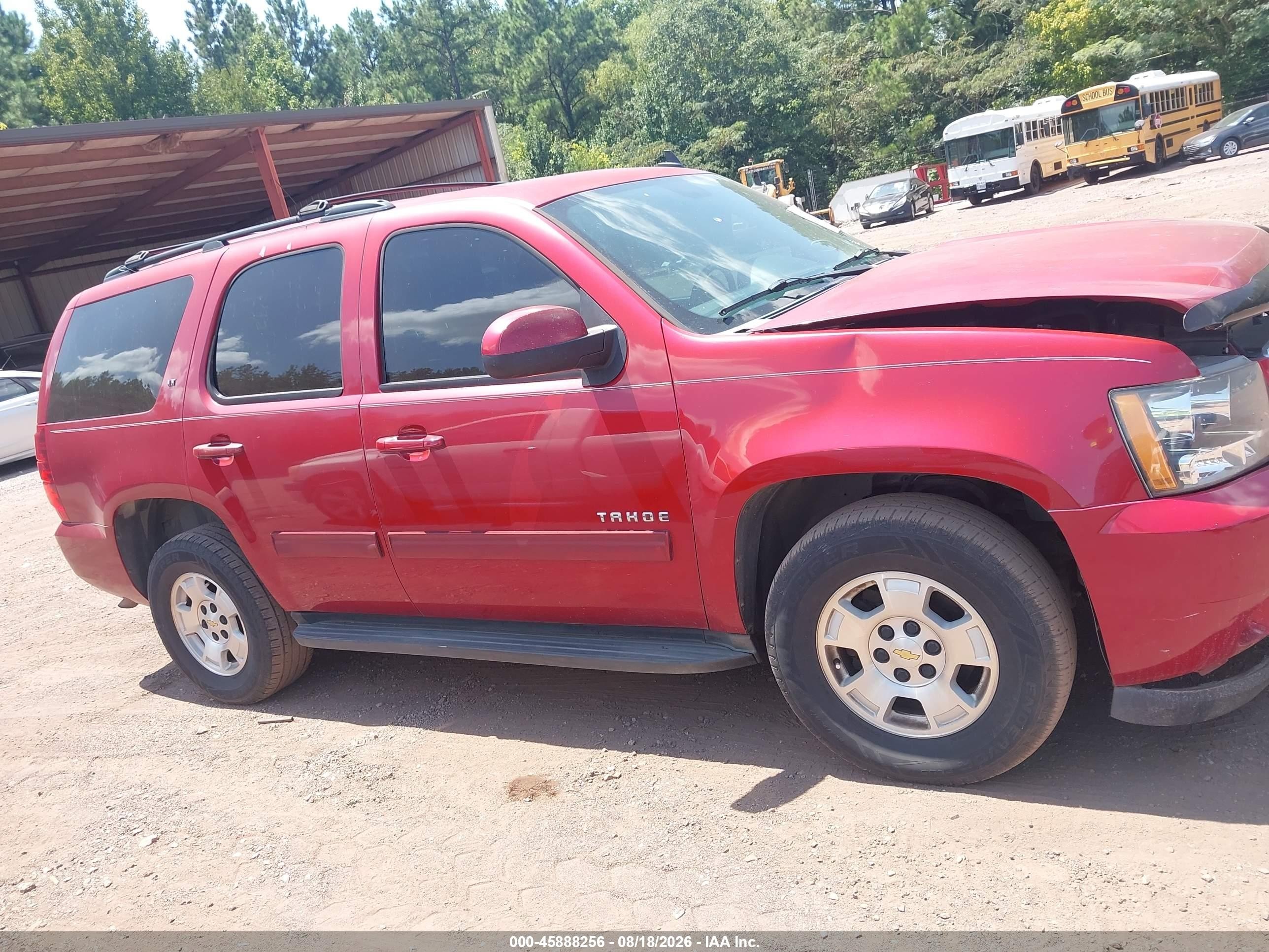 2014 Chevrolet Tahoe Lt Red vin: 1GNSCBE07ER231217