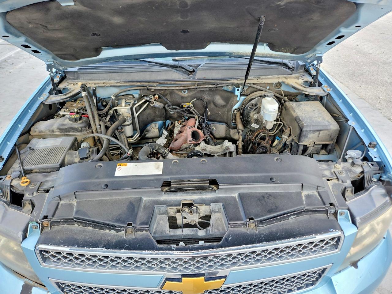 2011 Chevrolet Tahoe C1500 Lt Turquoise vin: 1GNSCBE08BR255716