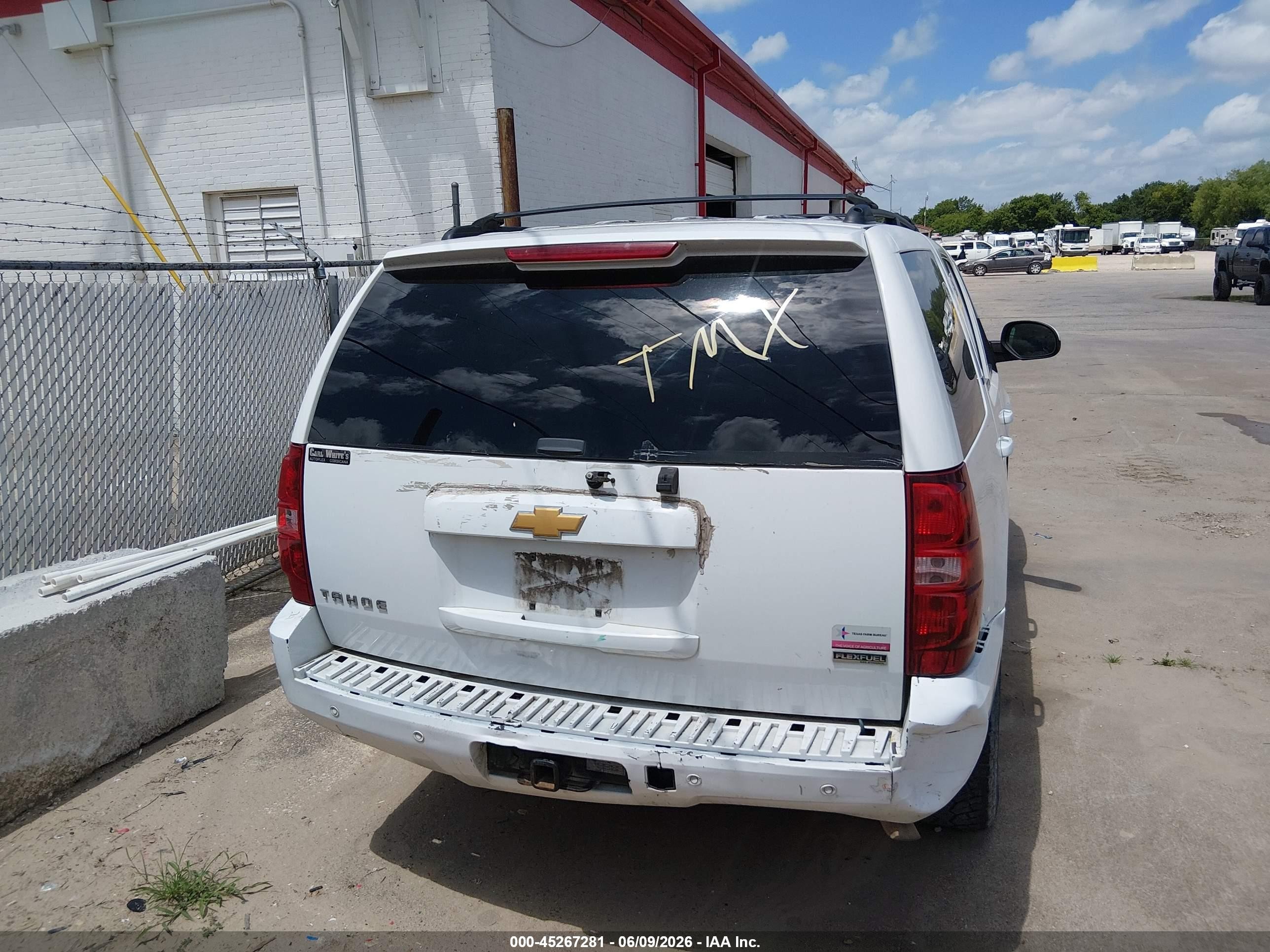 2012 Chevrolet Tahoe Lt Белый vin: 1GNSCBE08CR158937