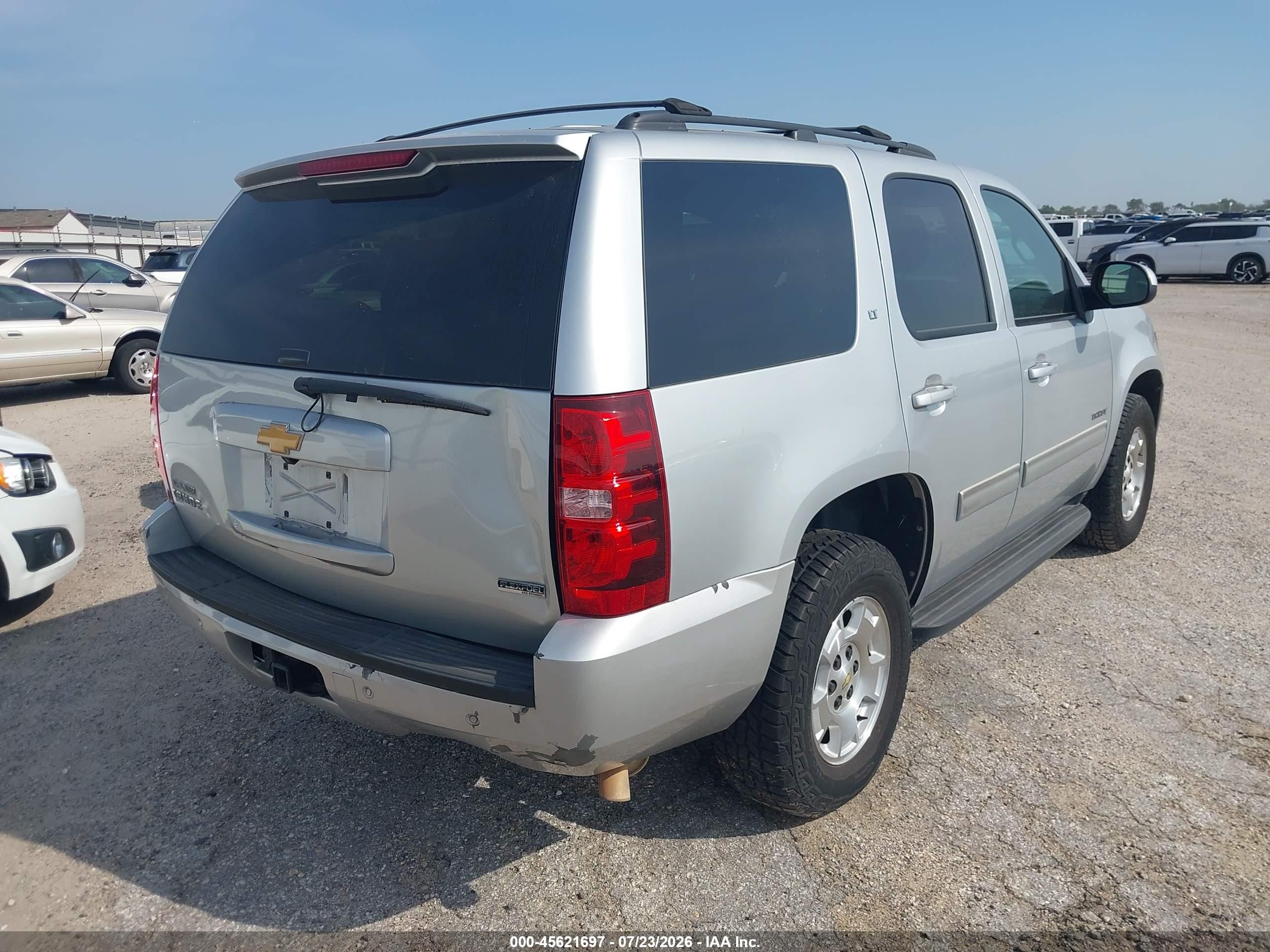 2012 Chevrolet Tahoe Lt Silver vin: 1GNSCBE08CR177410