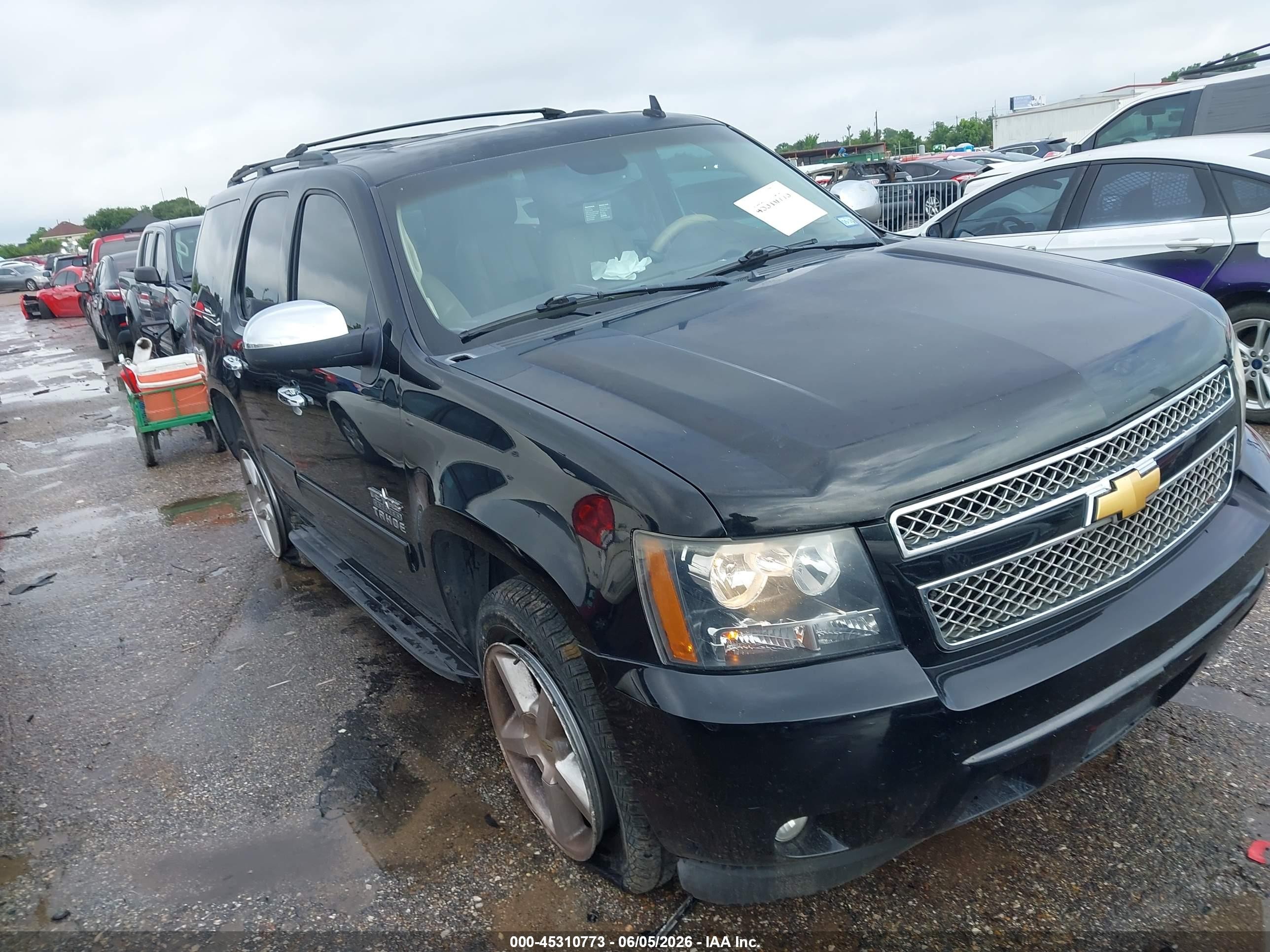 2012 Chevrolet Tahoe Lt Black vin: 1GNSCBE08CR235662