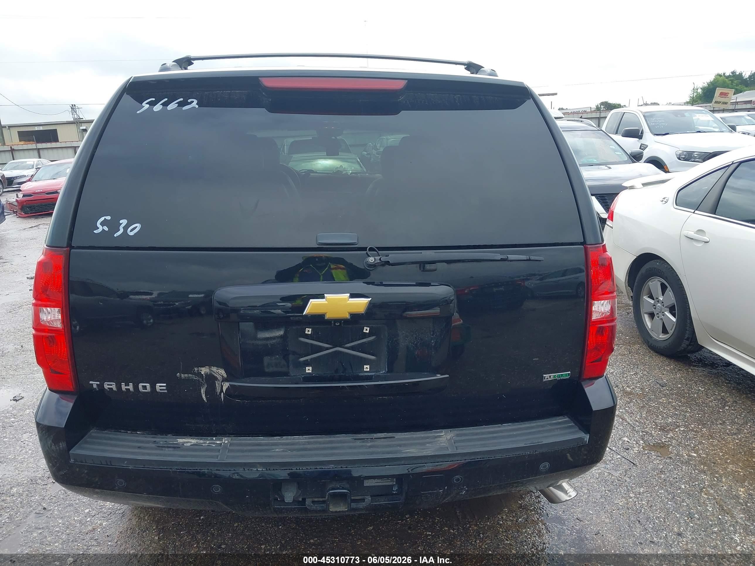 2012 Chevrolet Tahoe Lt Черный vin: 1GNSCBE08CR235662