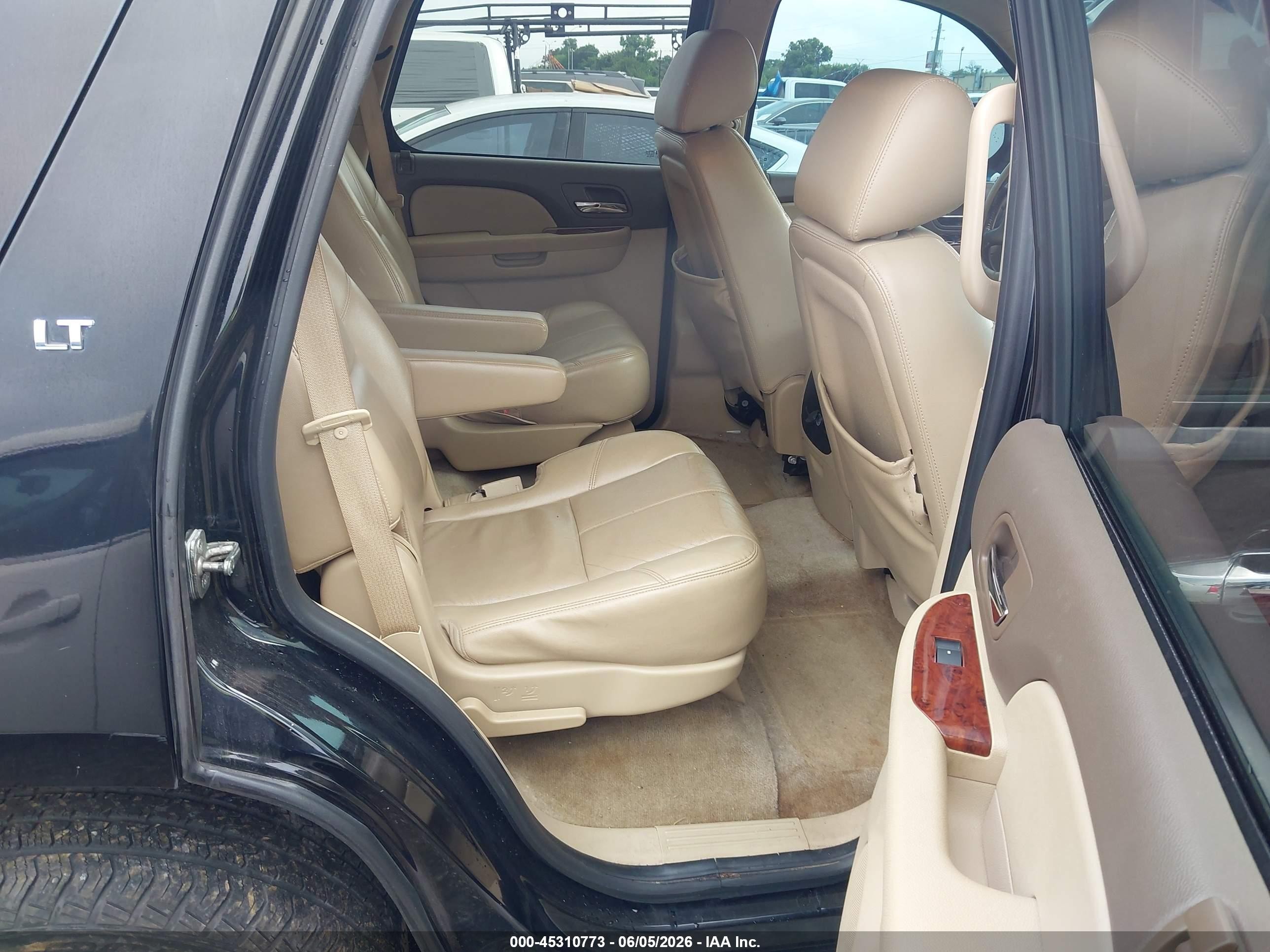 2012 Chevrolet Tahoe Lt Черный vin: 1GNSCBE08CR235662