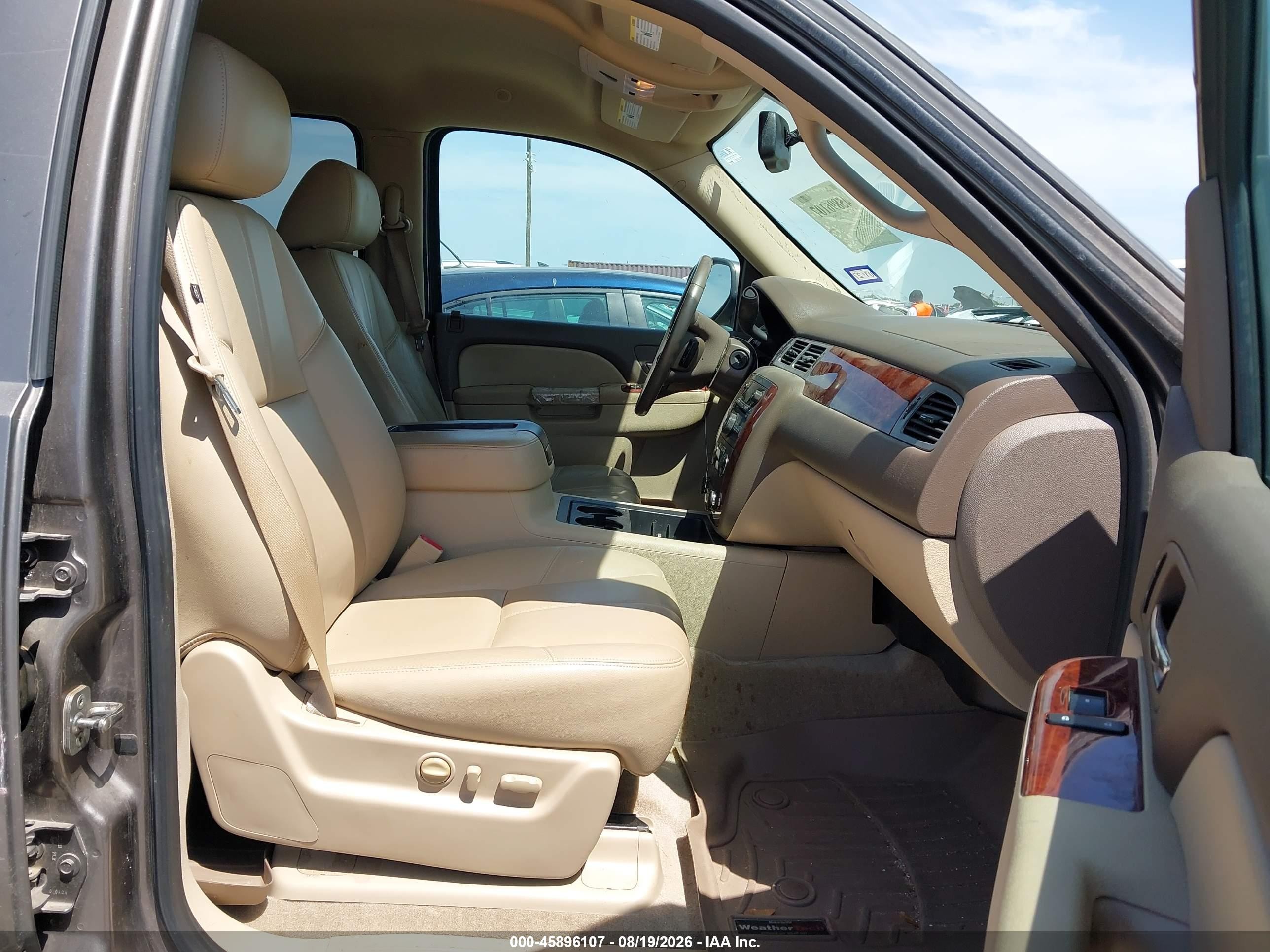 2012 Chevrolet Tahoe Lt Золотой vin: 1GNSCBE08CR273330