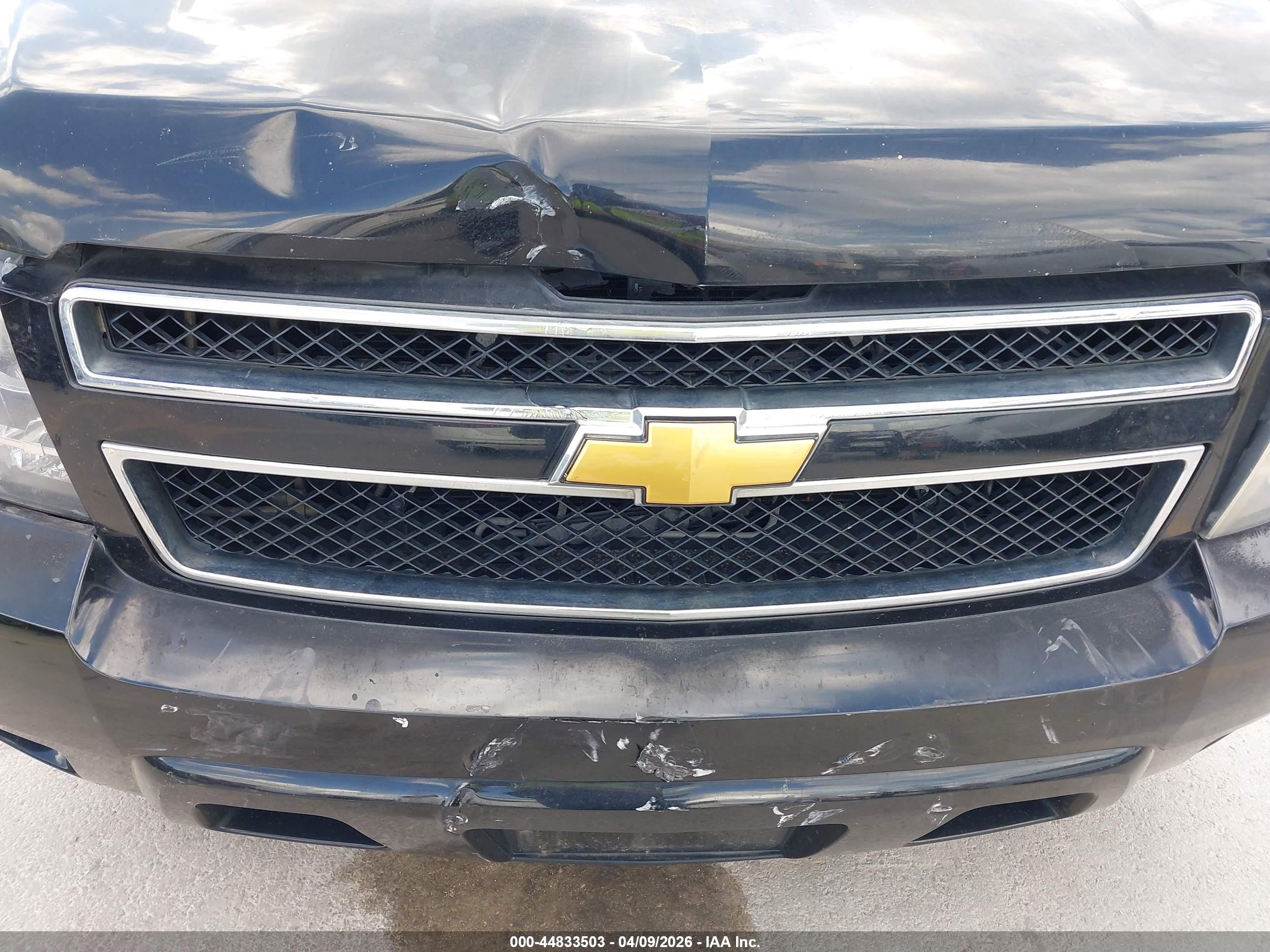 2013 Chevrolet Tahoe Lt Black vin: 1GNSCBE08DR119363
