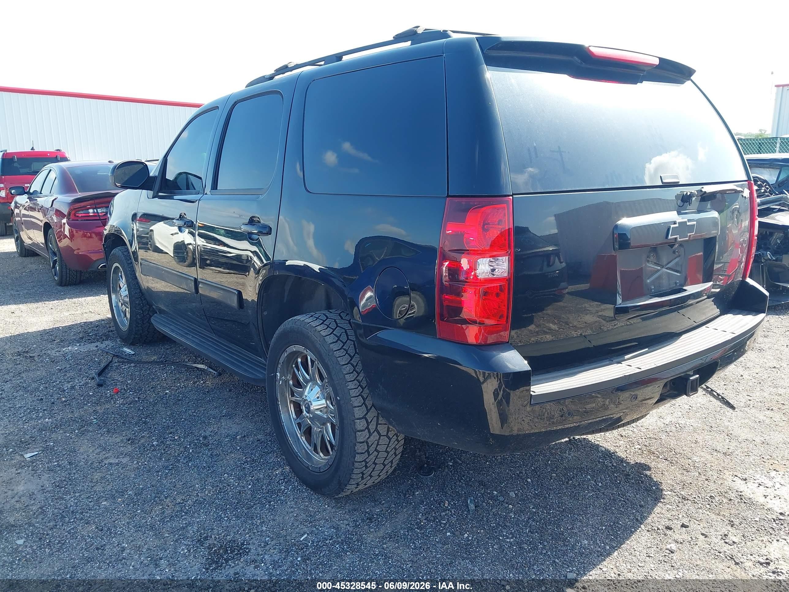2013 Chevrolet Tahoe Lt Black vin: 1GNSCBE09DR212702