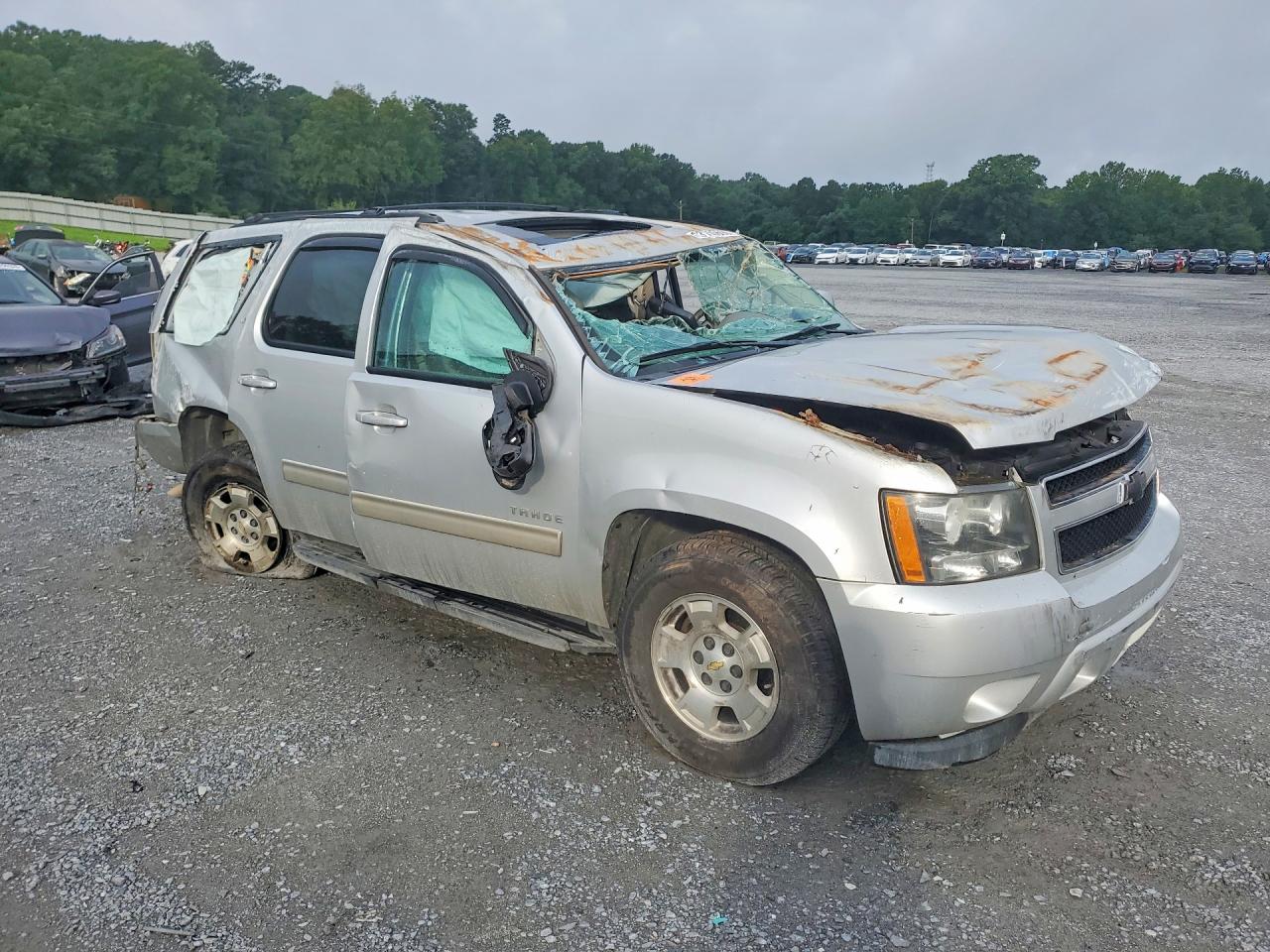 2014 Chevrolet Tahoe C1500 Lt Silver vin: 1GNSCBE09ER199337
