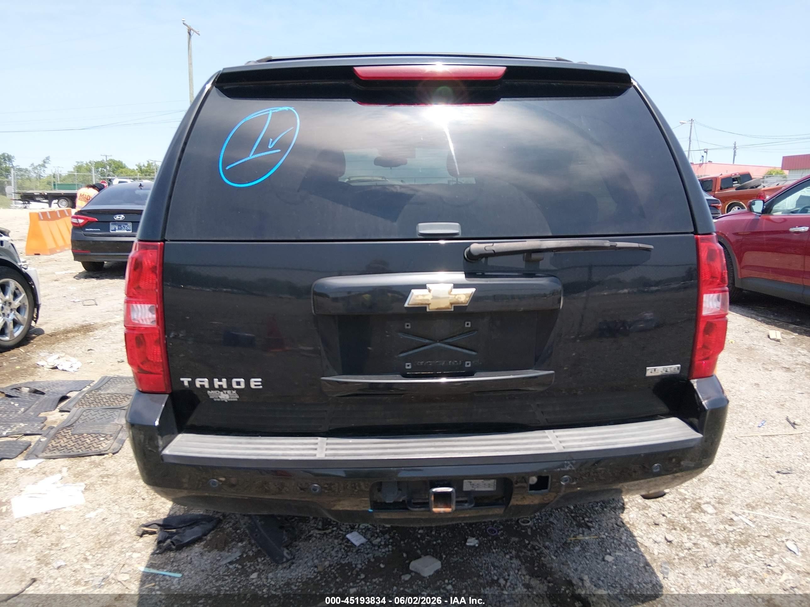2011 Chevrolet Tahoe Lt Black vin: 1GNSCBE0XBR188682