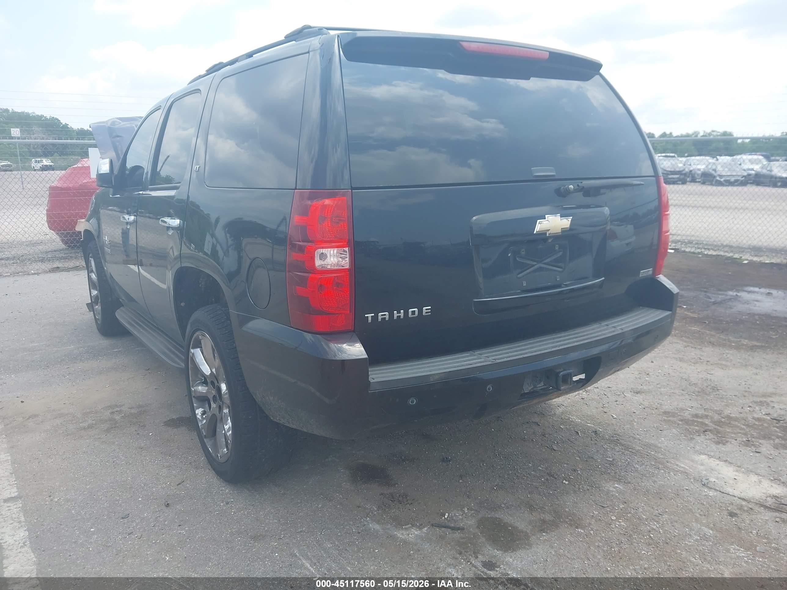 2011 Chevrolet Tahoe Lt Черный vin: 1GNSCBE0XBR262022