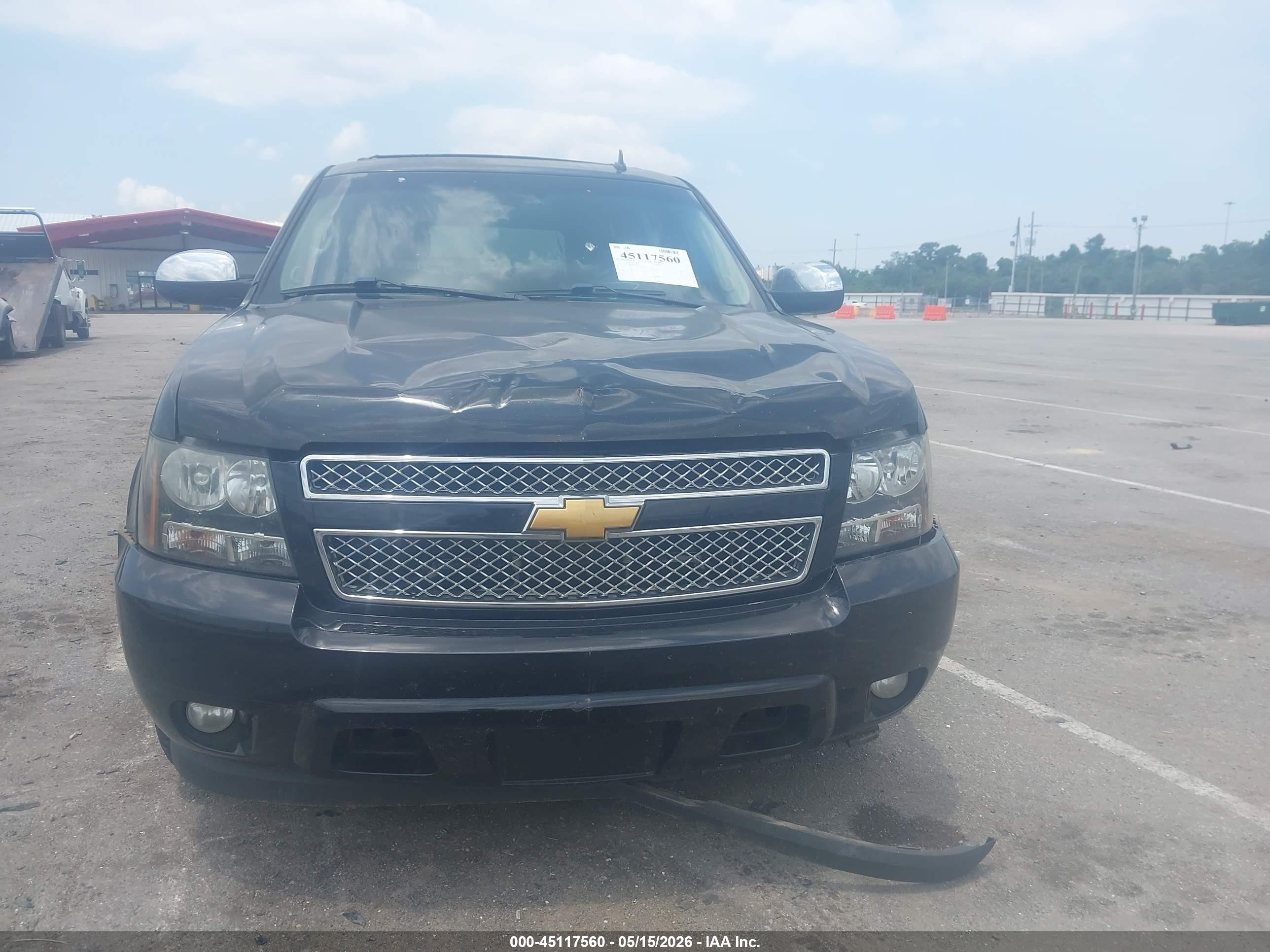 2011 Chevrolet Tahoe Lt Черный vin: 1GNSCBE0XBR262022