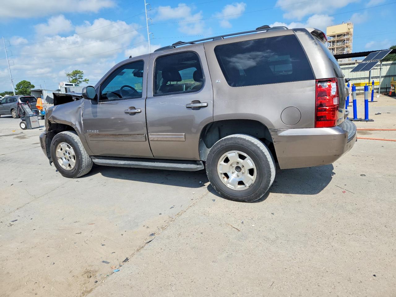 2013 Chevrolet Tahoe C1500 Lt Tan vin: 1GNSCBE0XDR350894