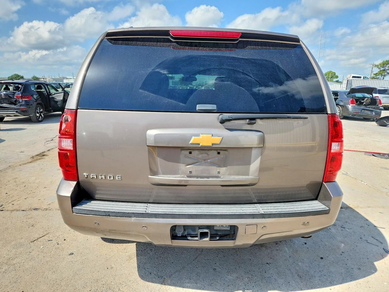 2013 Chevrolet Tahoe C1500 Lt Tan vin: 1GNSCBE0XDR350894