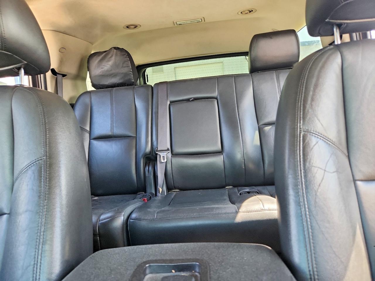 2013 Chevrolet Tahoe C1500 Lt Tan vin: 1GNSCBE0XDR350894