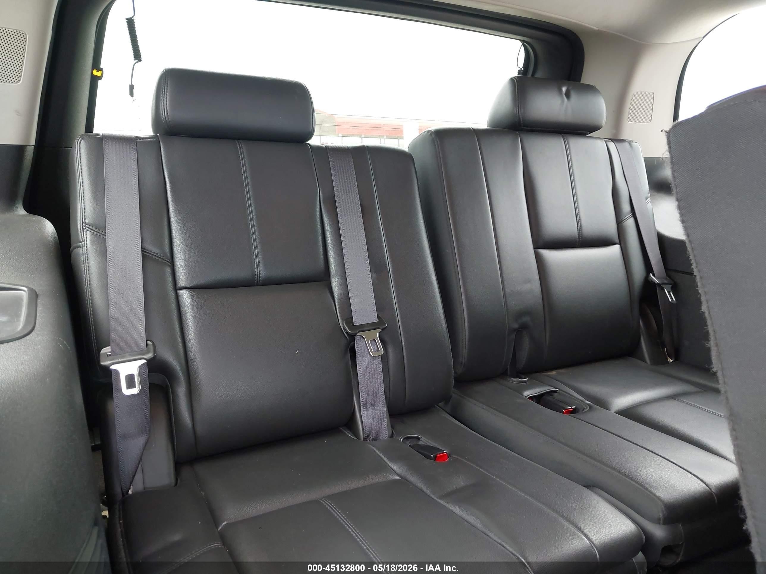 2014 Chevrolet Tahoe Lt Black vin: 1GNSCBE0XER186032