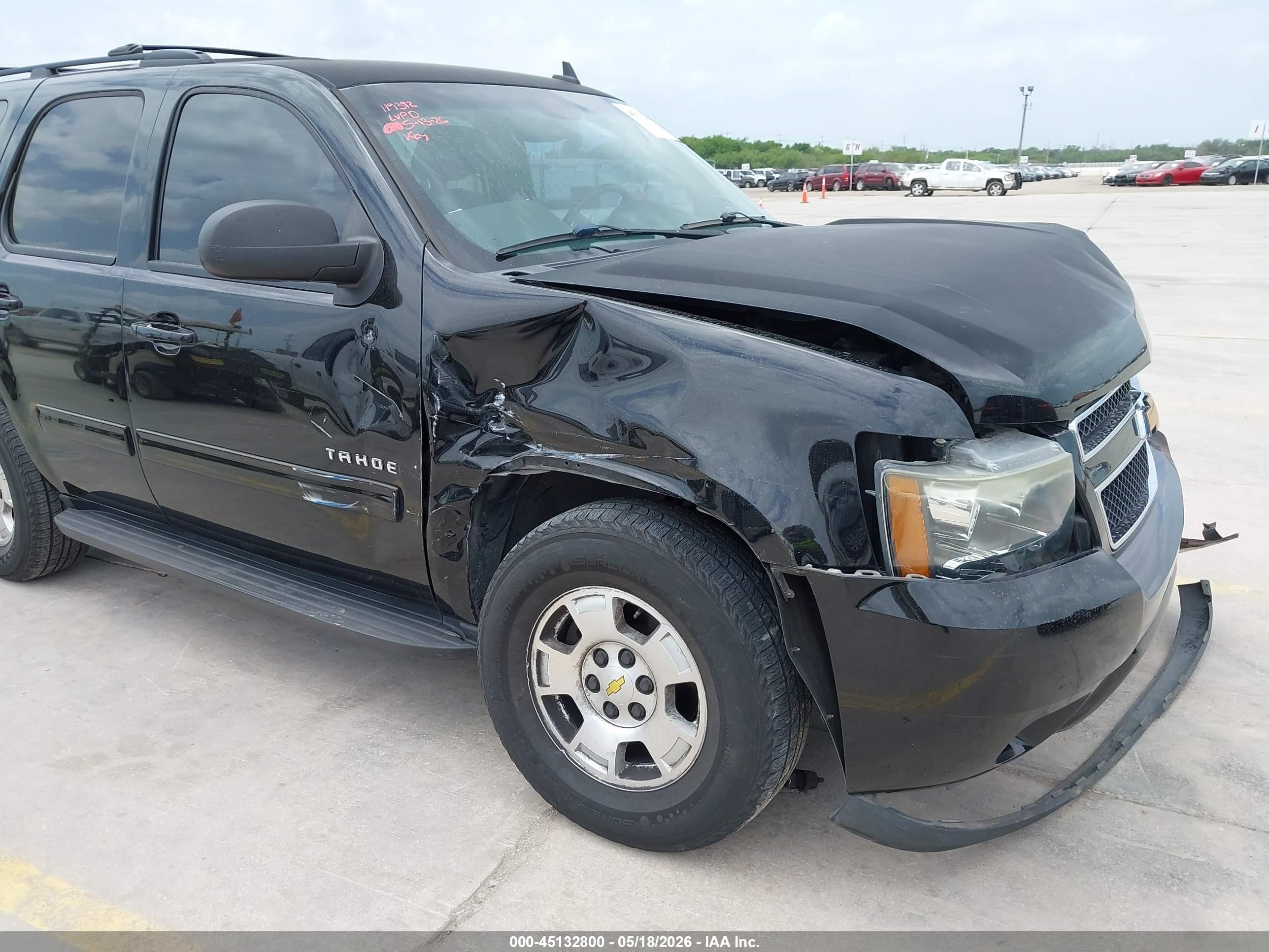 2014 Chevrolet Tahoe Lt Black vin: 1GNSCBE0XER186032