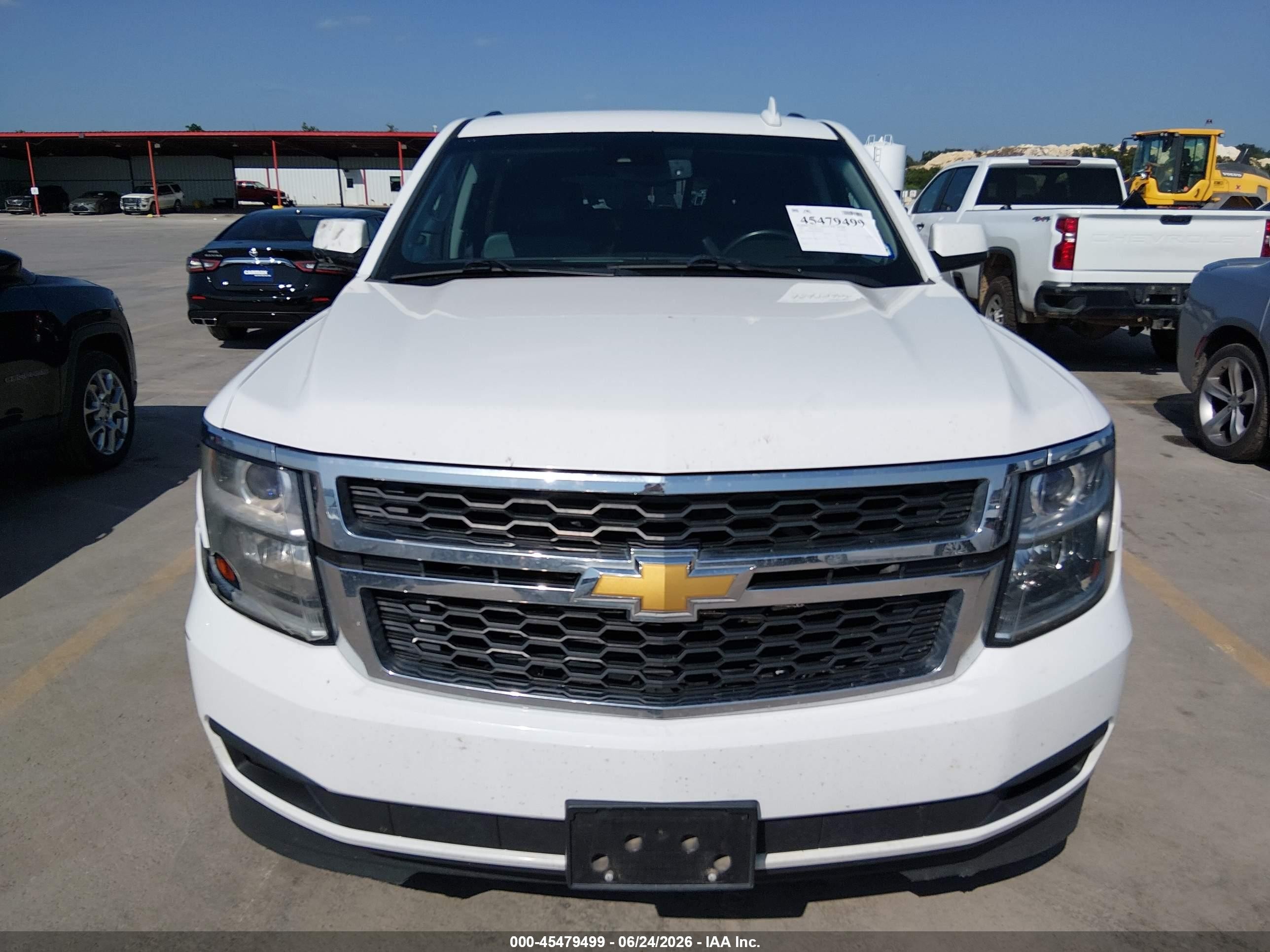 2015 Chevrolet Tahoe Lt Белый vin: 1GNSCBKC0FR694879