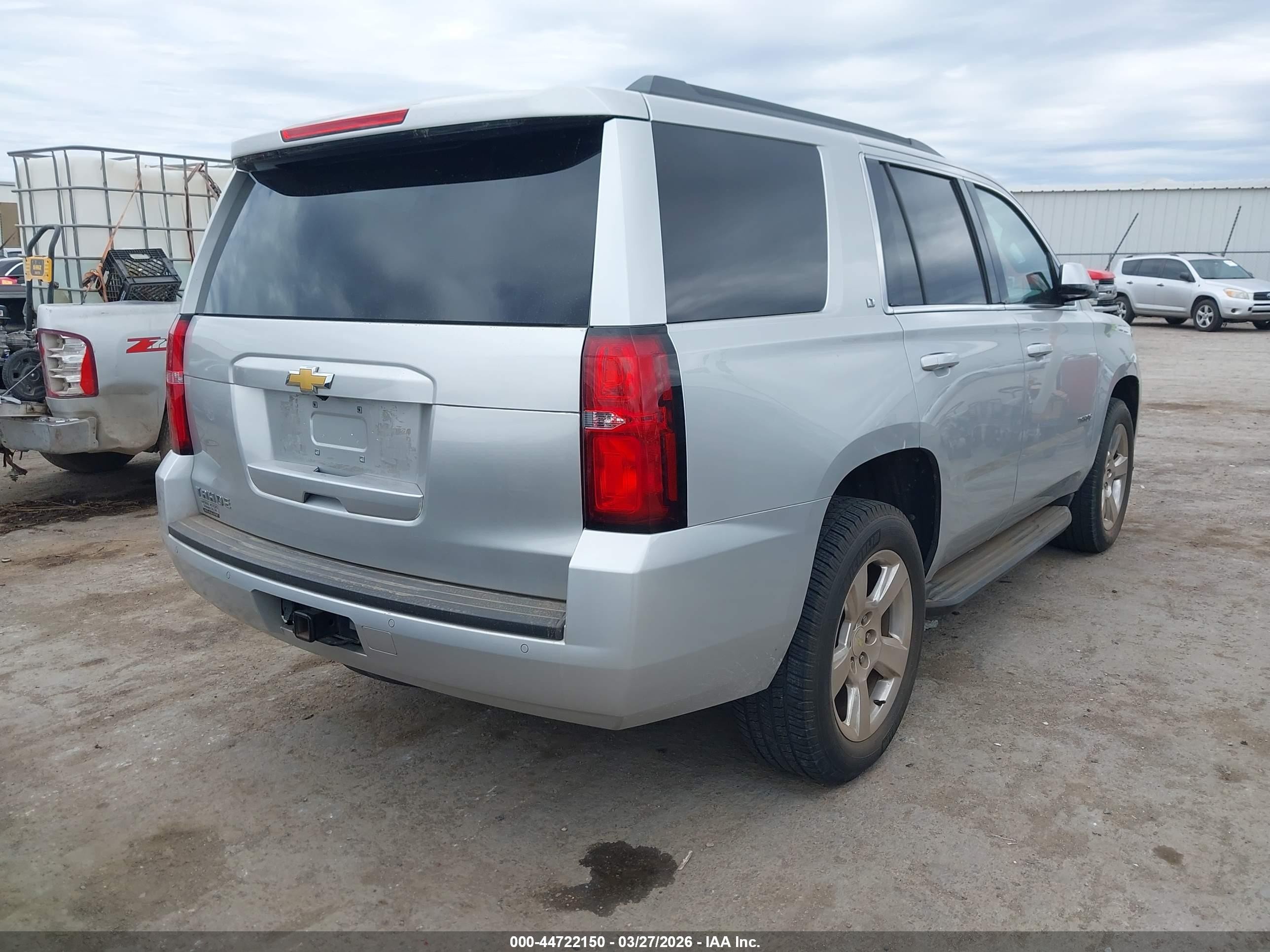 2015 Chevrolet Tahoe Lt Silver vin: 1GNSCBKC1FR146440