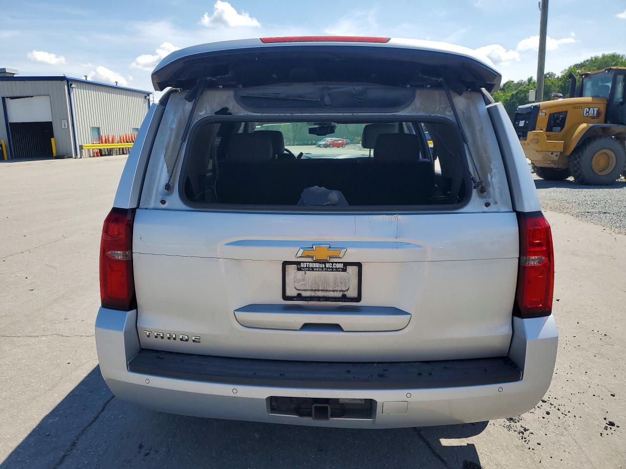 2015 Chevrolet Tahoe C1500 Lt Silver vin: 1GNSCBKC1FR180829