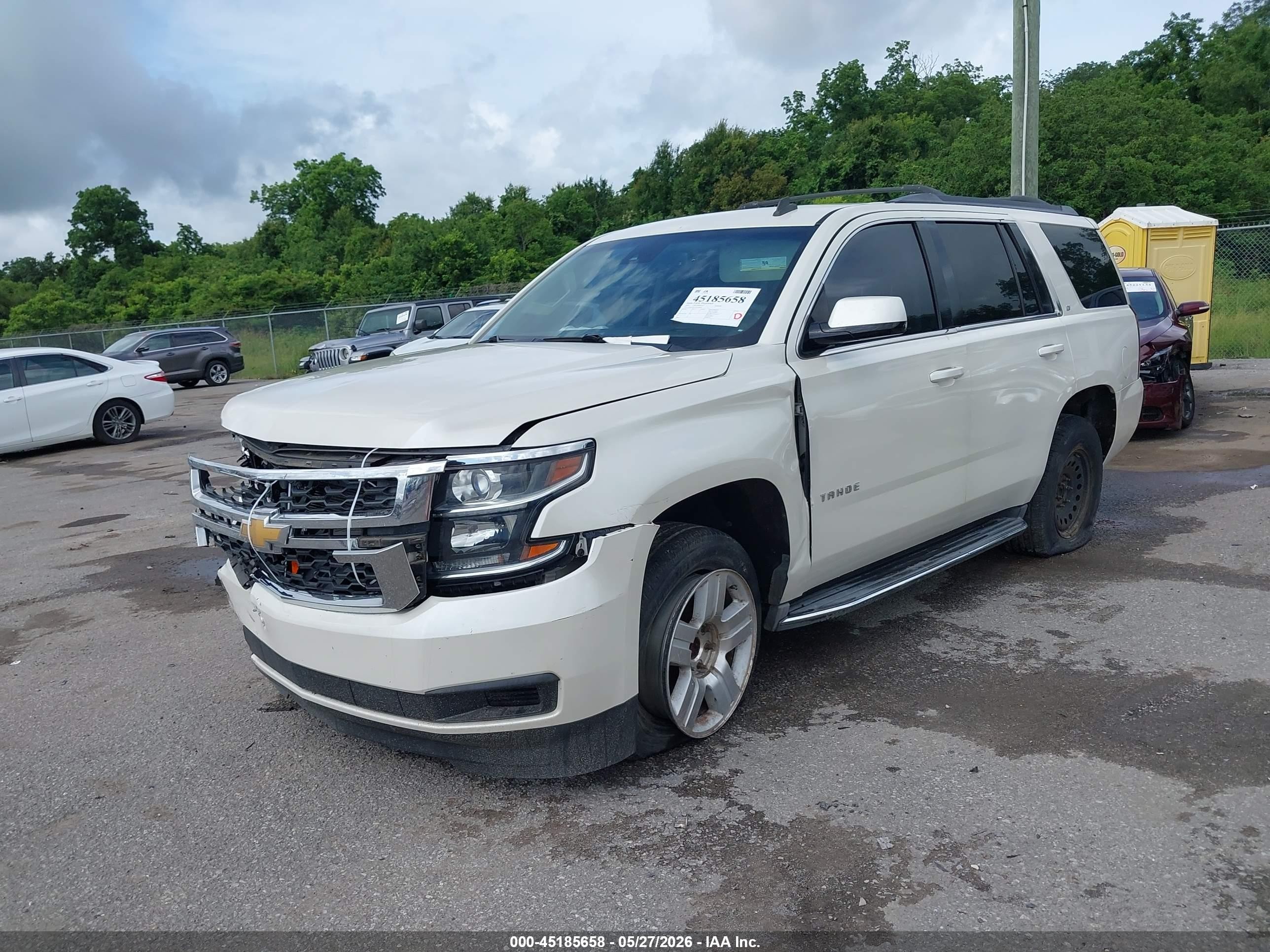 2015 Chevrolet Tahoe Lt White vin: 1GNSCBKC1FR184685