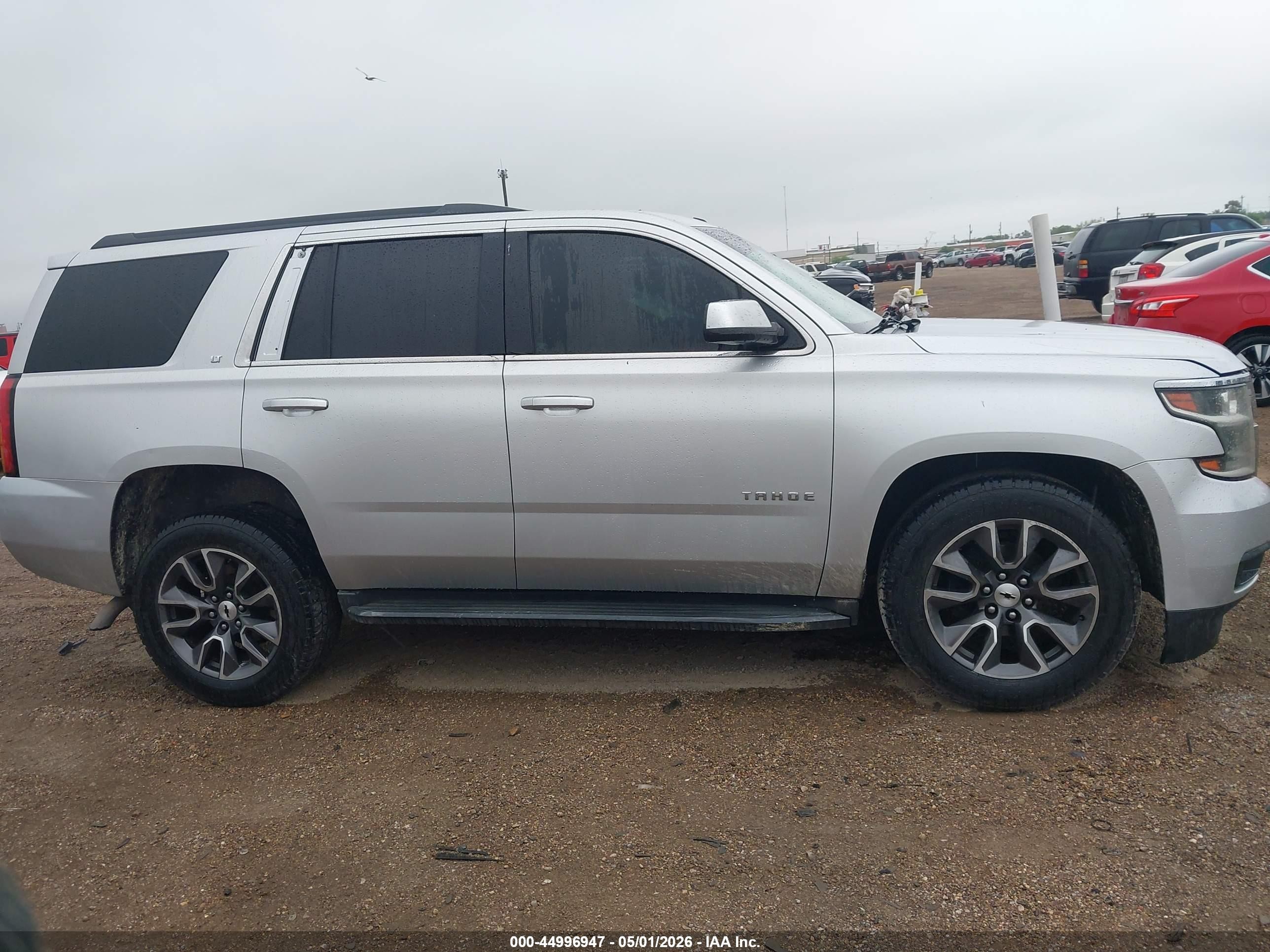 2015 Chevrolet Tahoe Lt Silver vin: 1GNSCBKC1FR213991