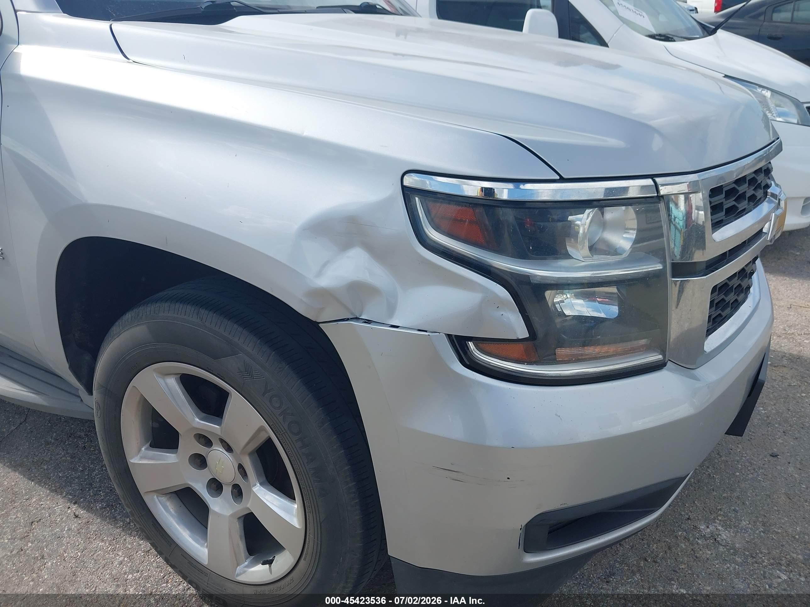2015 Chevrolet Tahoe Lt Silver vin: 1GNSCBKC1FR239670