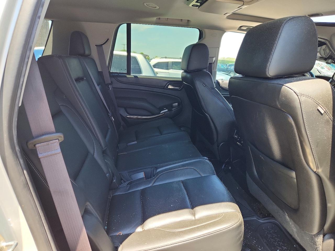 2015 Chevrolet Tahoe C1500 Lt Cream vin: 1GNSCBKC1FR706781