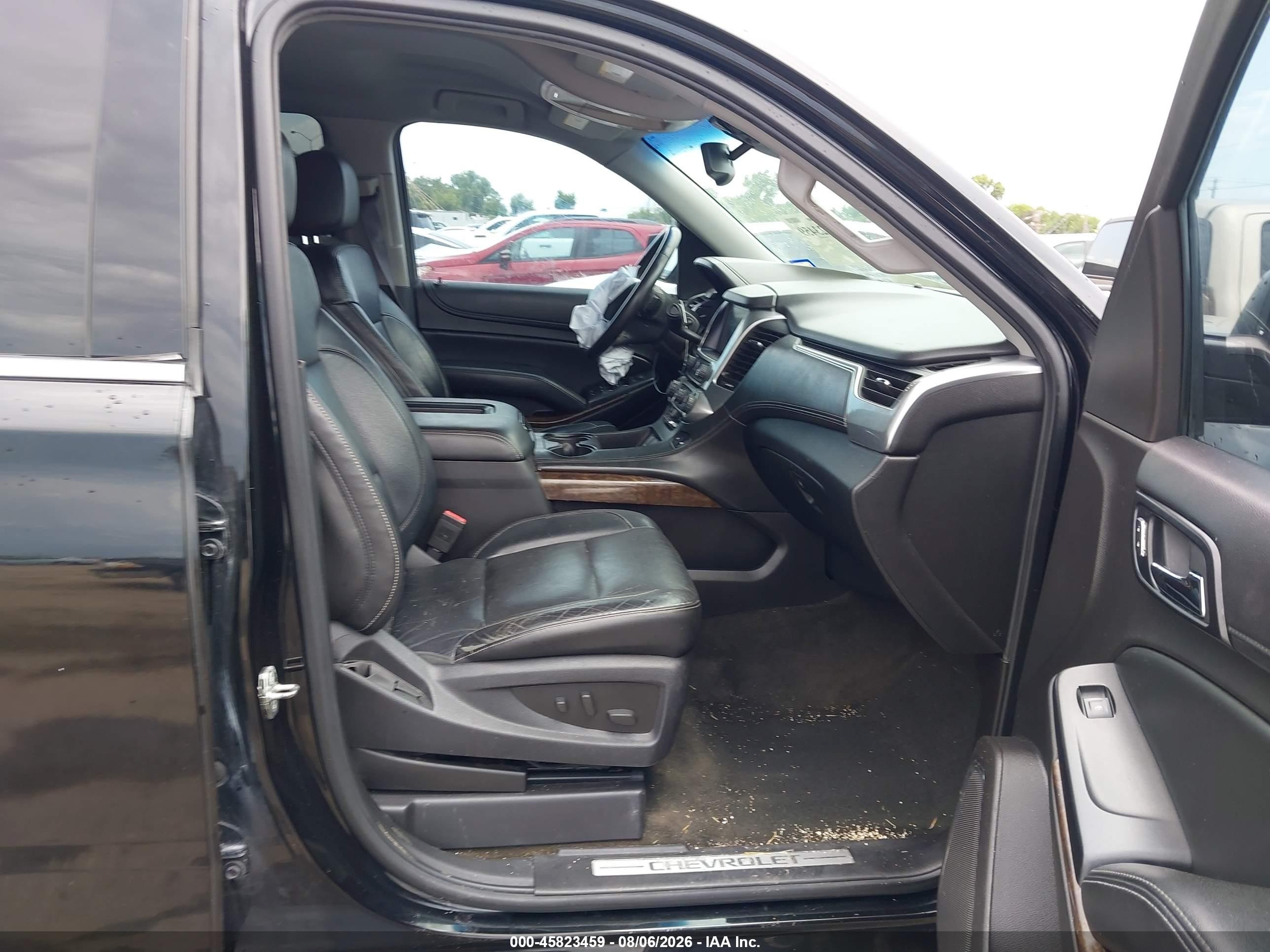 2015 Chevrolet Tahoe Lt Черный vin: 1GNSCBKC2FR687190