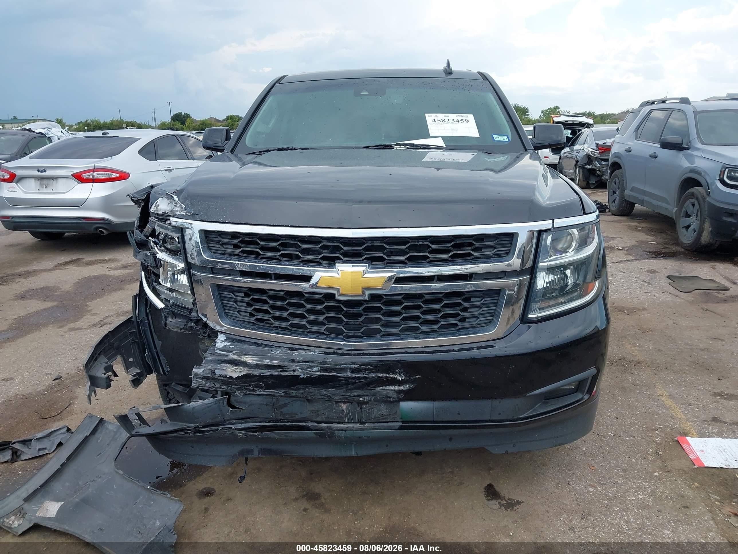 2015 Chevrolet Tahoe Lt Черный vin: 1GNSCBKC2FR687190
