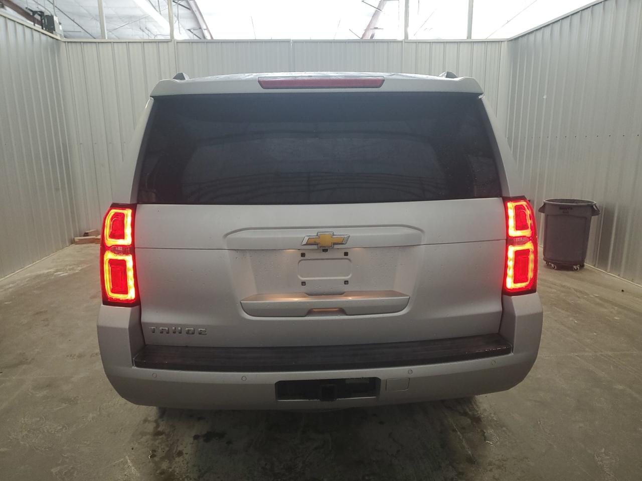 2015 Chevrolet Tahoe C1500 Lt Silver vin: 1GNSCBKC3FR168228
