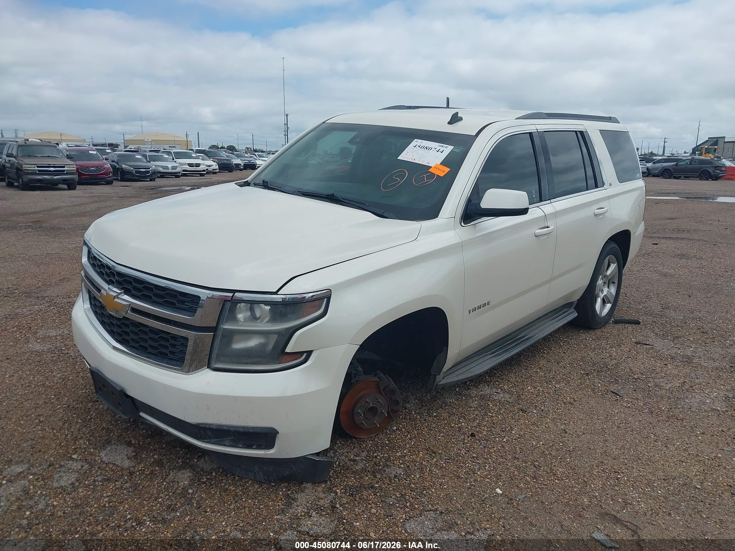 2015 Chevrolet Tahoe Lt White vin: 1GNSCBKC3FR222059