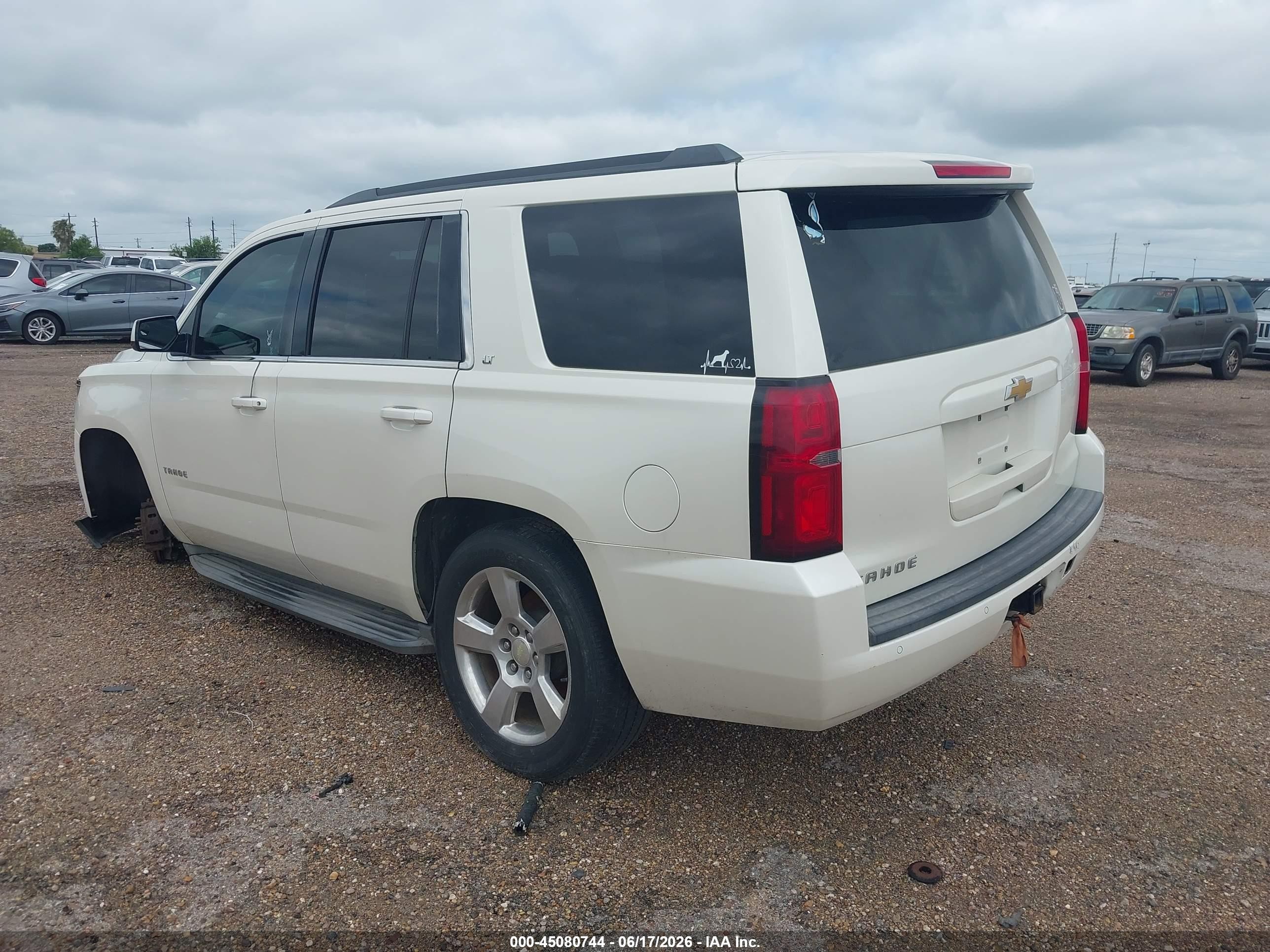 2015 Chevrolet Tahoe Lt White vin: 1GNSCBKC3FR222059