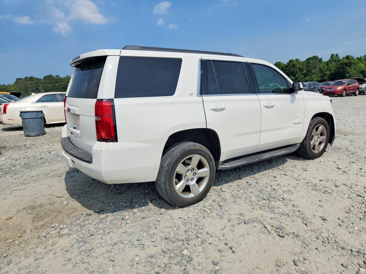 2015 Chevrolet Tahoe C1500 Lt White vin: 1GNSCBKC3FR306933