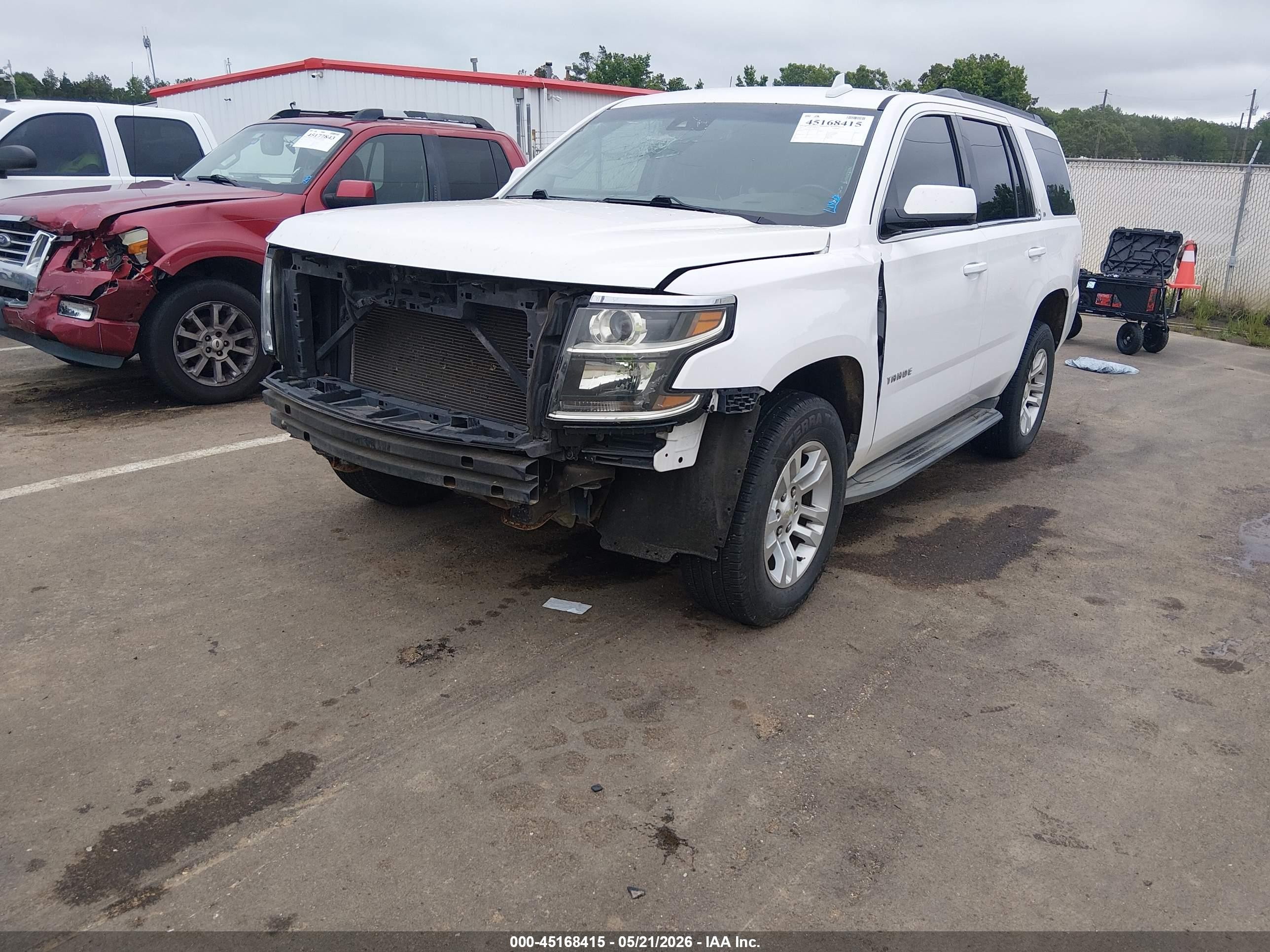 2015 Chevrolet Tahoe Lt White vin: 1GNSCBKC3FR553479