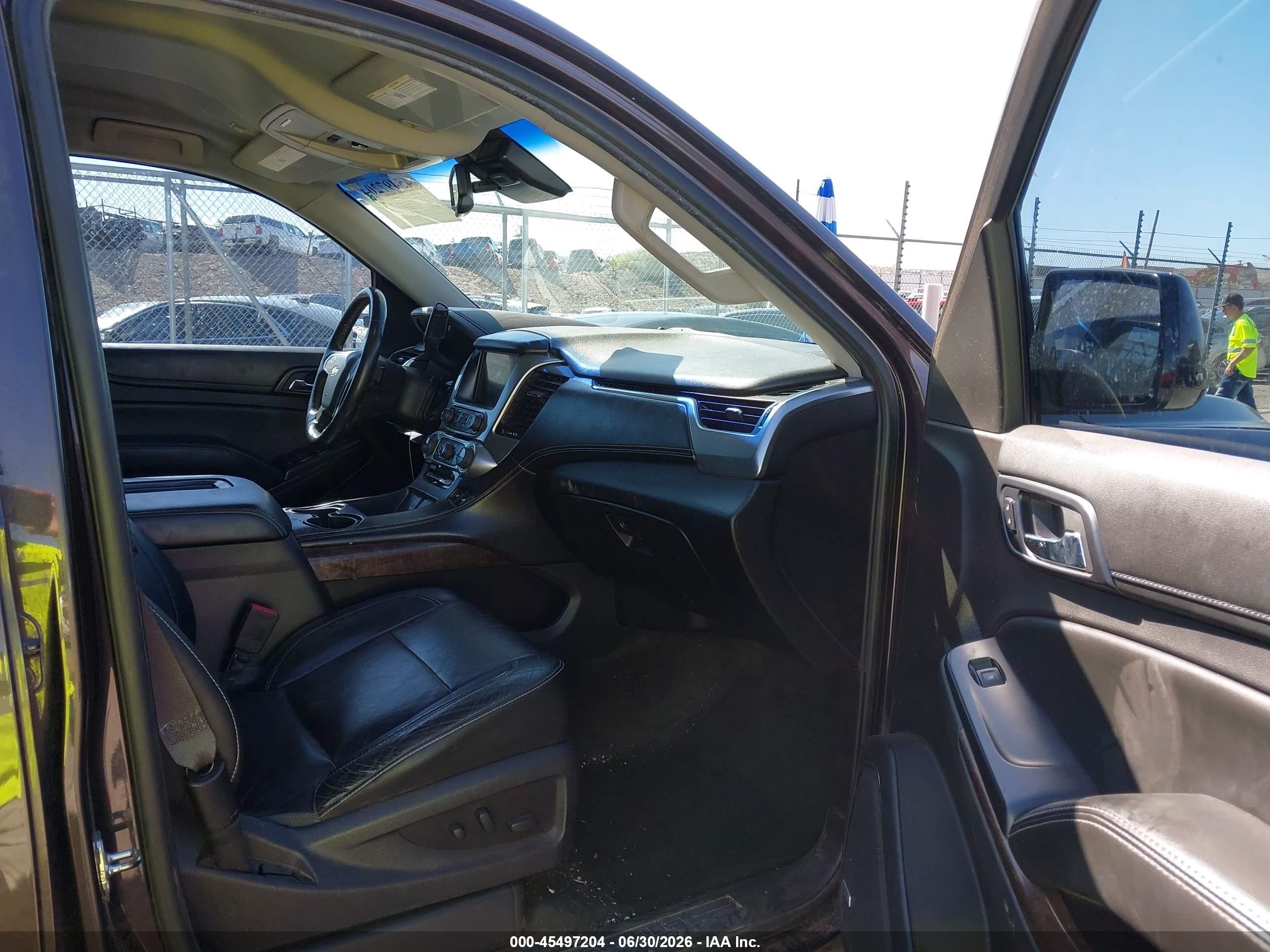 2015 Chevrolet Tahoe Lt Черный vin: 1GNSCBKC4FR137666