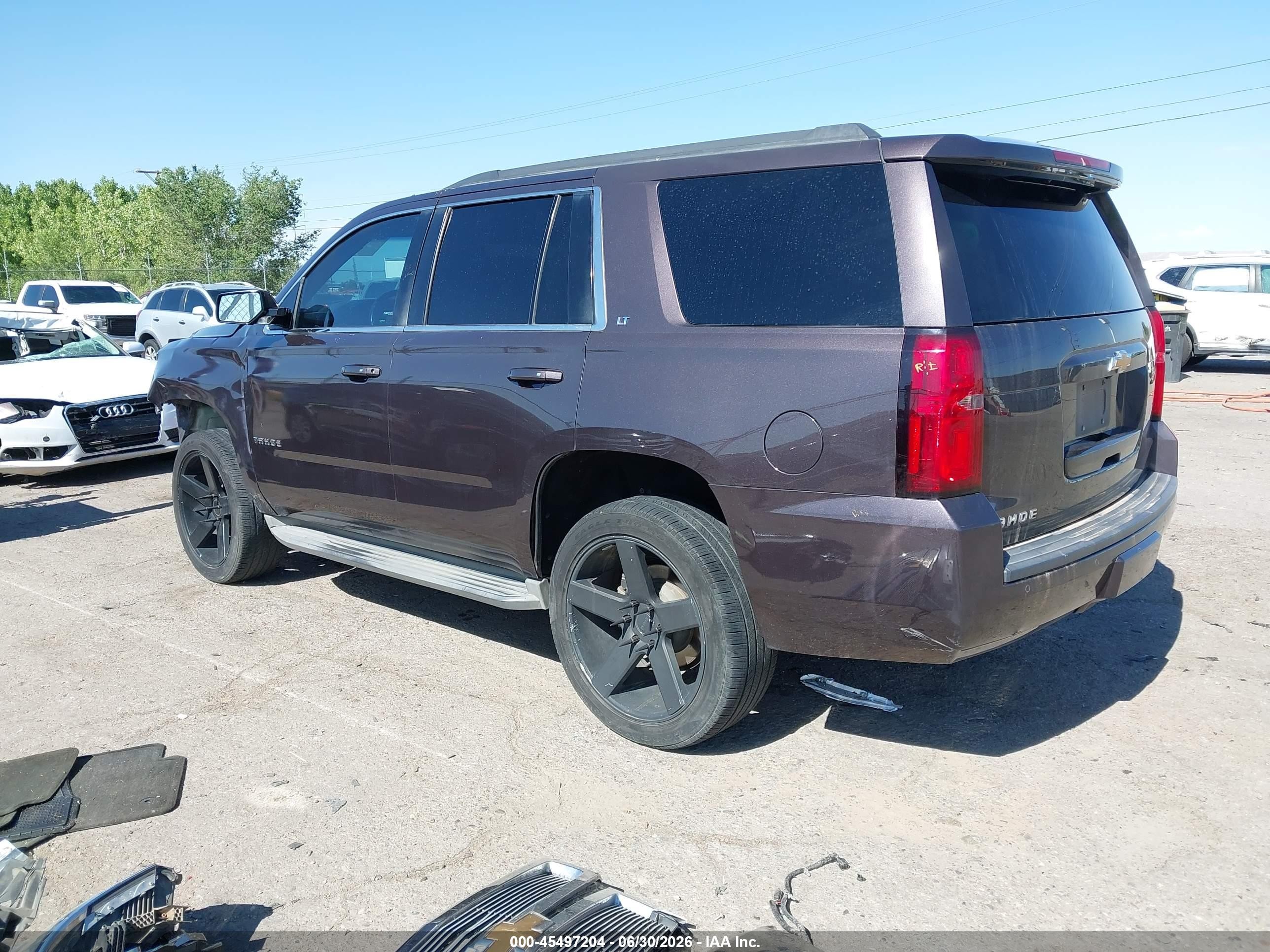 2015 Chevrolet Tahoe Lt Черный vin: 1GNSCBKC4FR137666