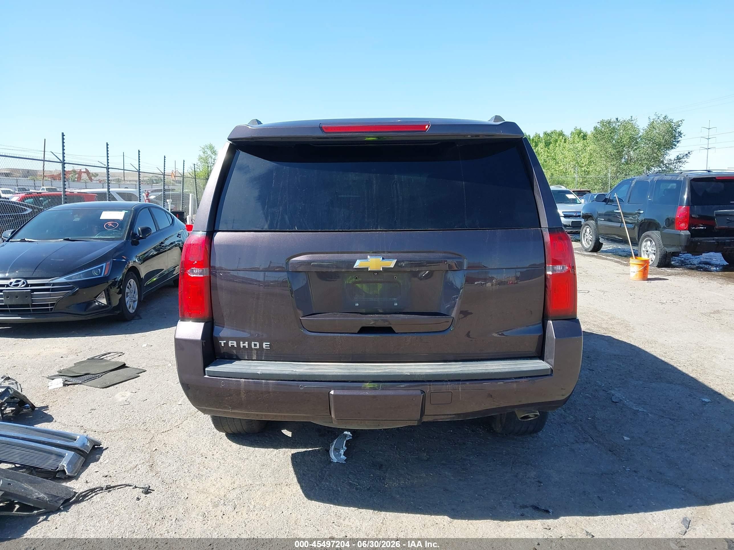 2015 Chevrolet Tahoe Lt Черный vin: 1GNSCBKC4FR137666