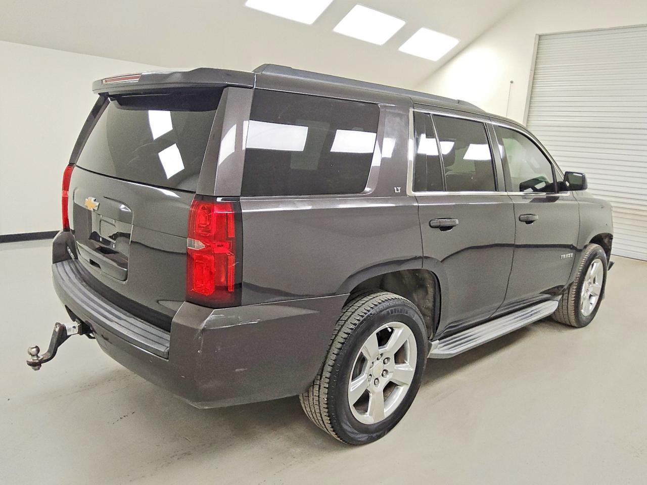 2015 Chevrolet Tahoe C1500 Lt Gray vin: 1GNSCBKC4FR170442