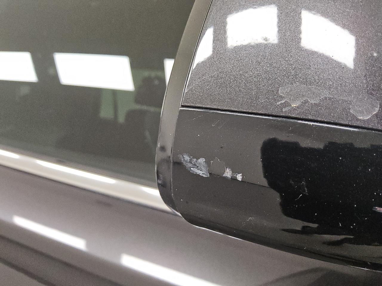 2015 Chevrolet Tahoe C1500 Lt Gray vin: 1GNSCBKC4FR170442 Damage: Rf Mirror Cover, Chipped, 2