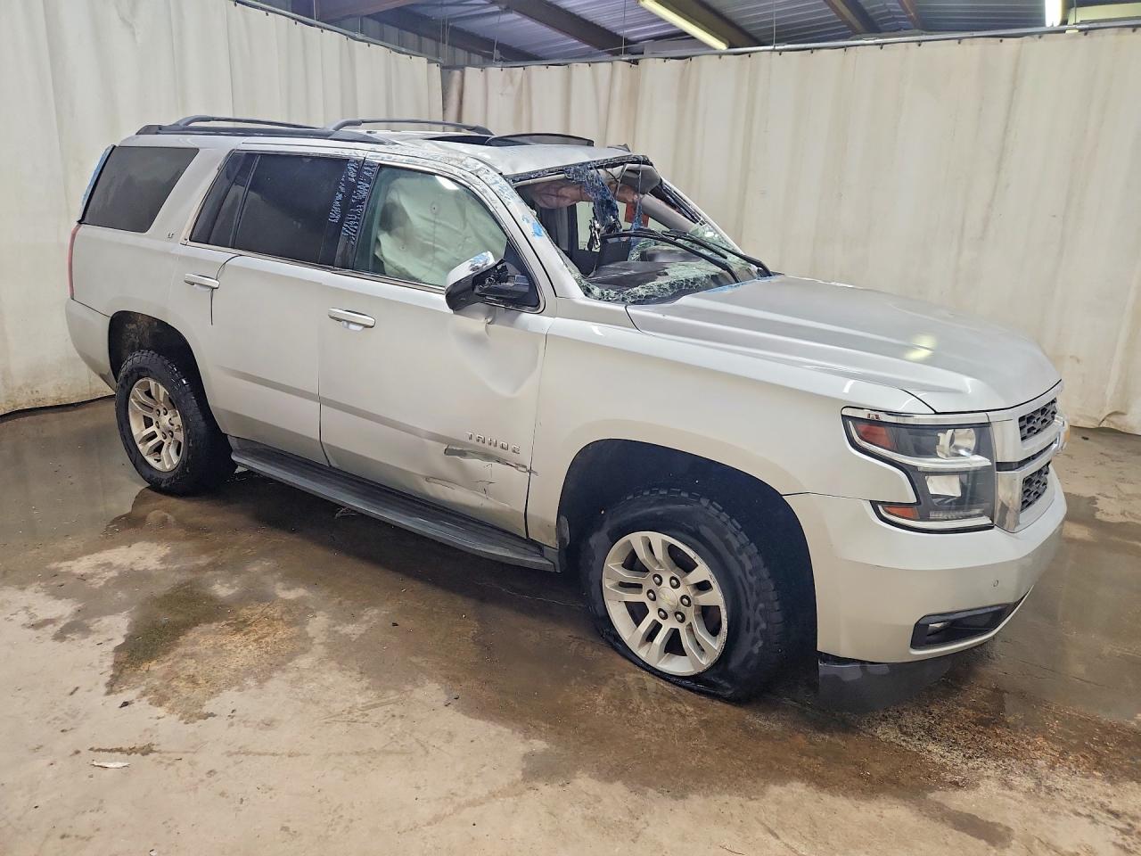 2015 Chevrolet Tahoe C1500 Lt Silver vin: 1GNSCBKC4FR173759