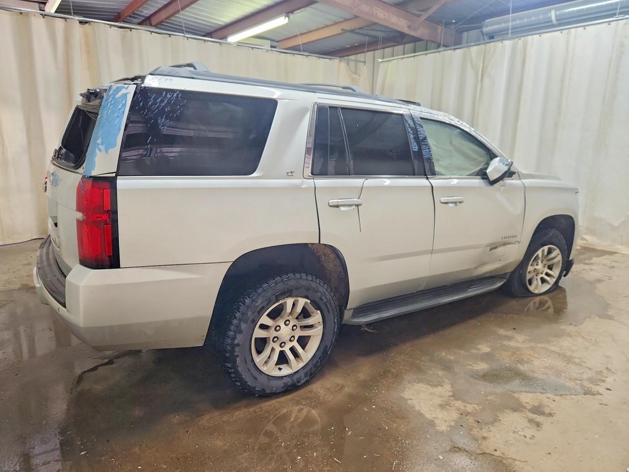 2015 Chevrolet Tahoe C1500 Lt Silver vin: 1GNSCBKC4FR173759