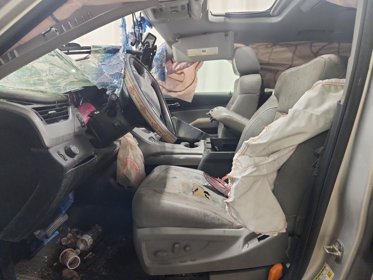 2015 Chevrolet Tahoe C1500 Lt Silver vin: 1GNSCBKC4FR173759 Damage: Left Front Headrest, Missing, Replacement Required