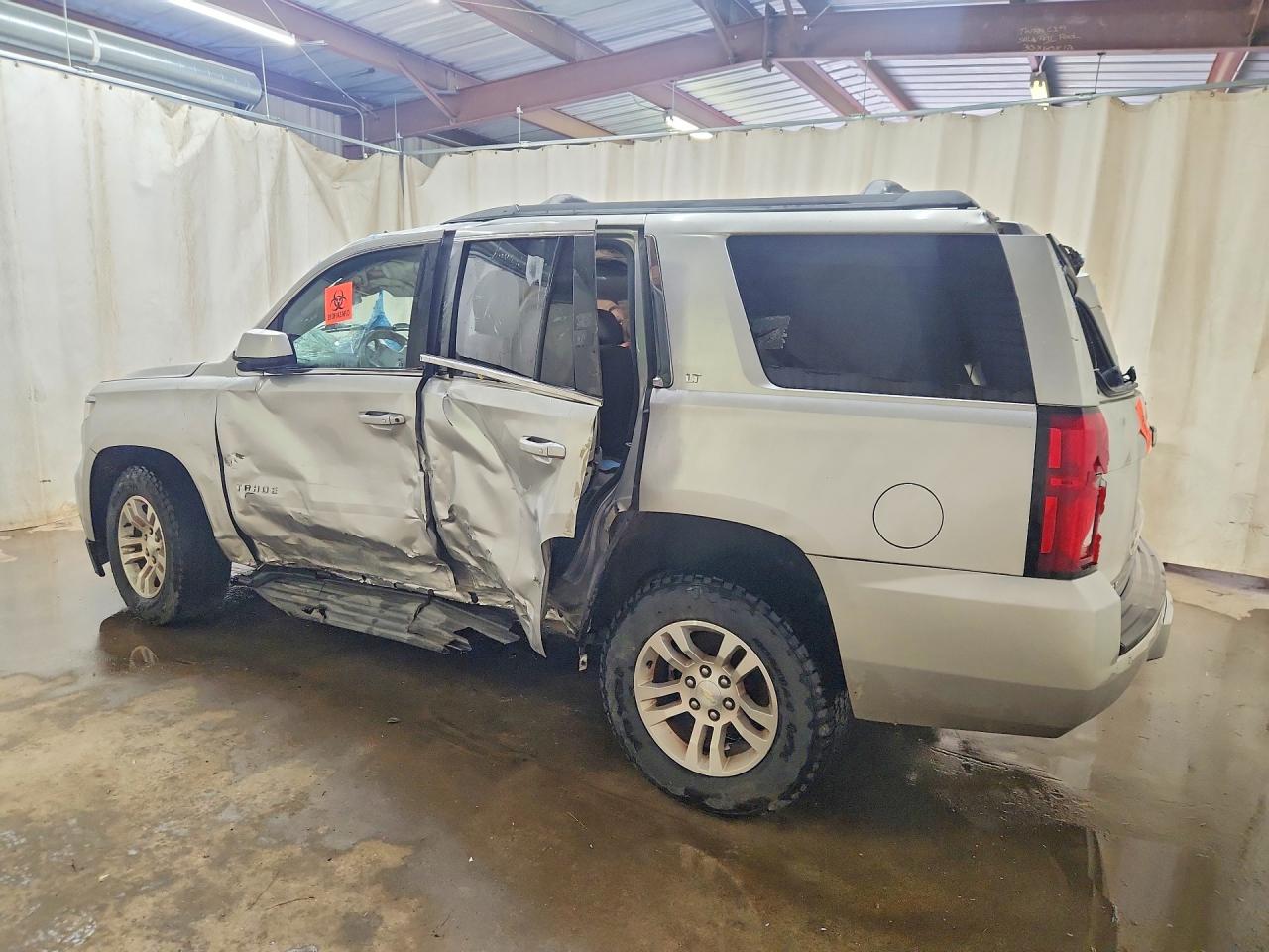 2015 Chevrolet Tahoe C1500 Lt Silver vin: 1GNSCBKC4FR173759