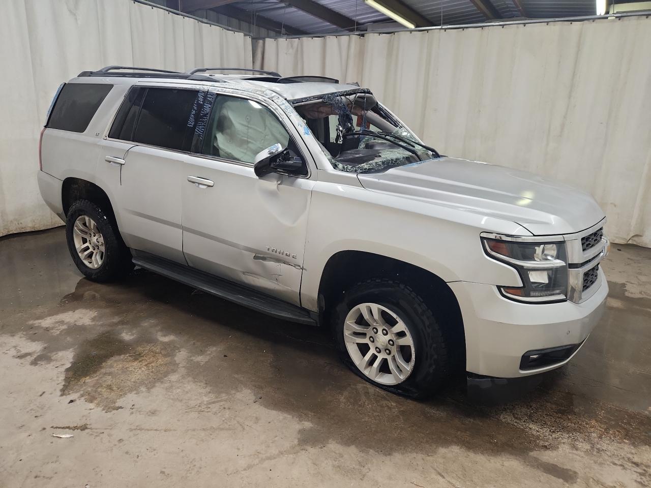 2015 Chevrolet Tahoe C1500 Lt Silver vin: 1GNSCBKC4FR173759 Damage: Right Front Door, Dent(S) W/ Paint Dmg, > 12 Inches