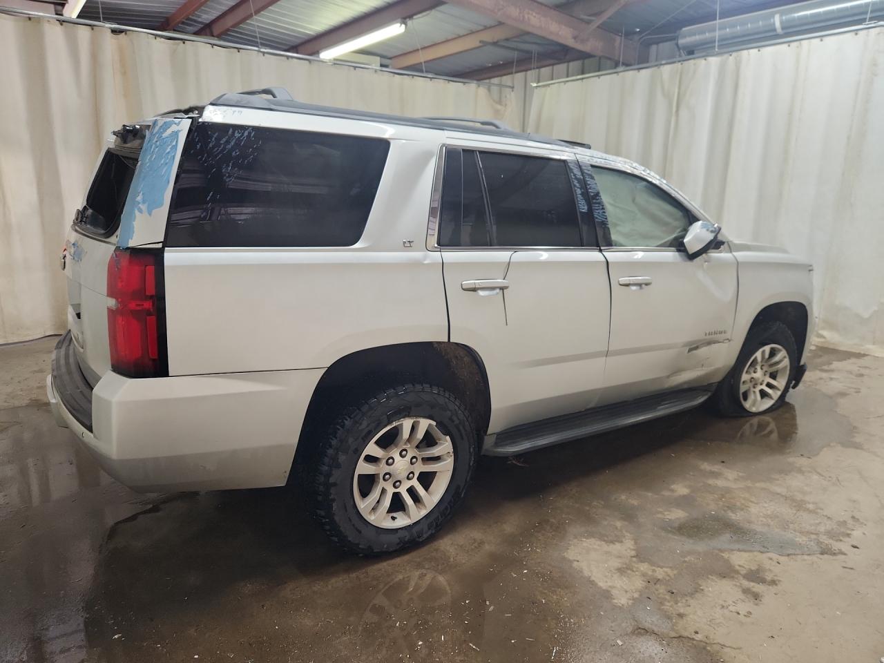 2015 Chevrolet Tahoe C1500 Lt Silver vin: 1GNSCBKC4FR173759 Damage: Right Qtr Panel, Dent(S) W/ Paint Dmg, 8 To 9 Inches