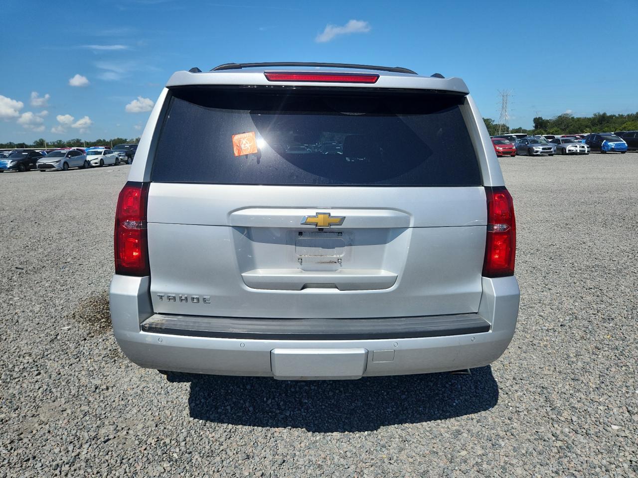 2015 Chevrolet Tahoe C1500 Lt Silver vin: 1GNSCBKC4FR678569