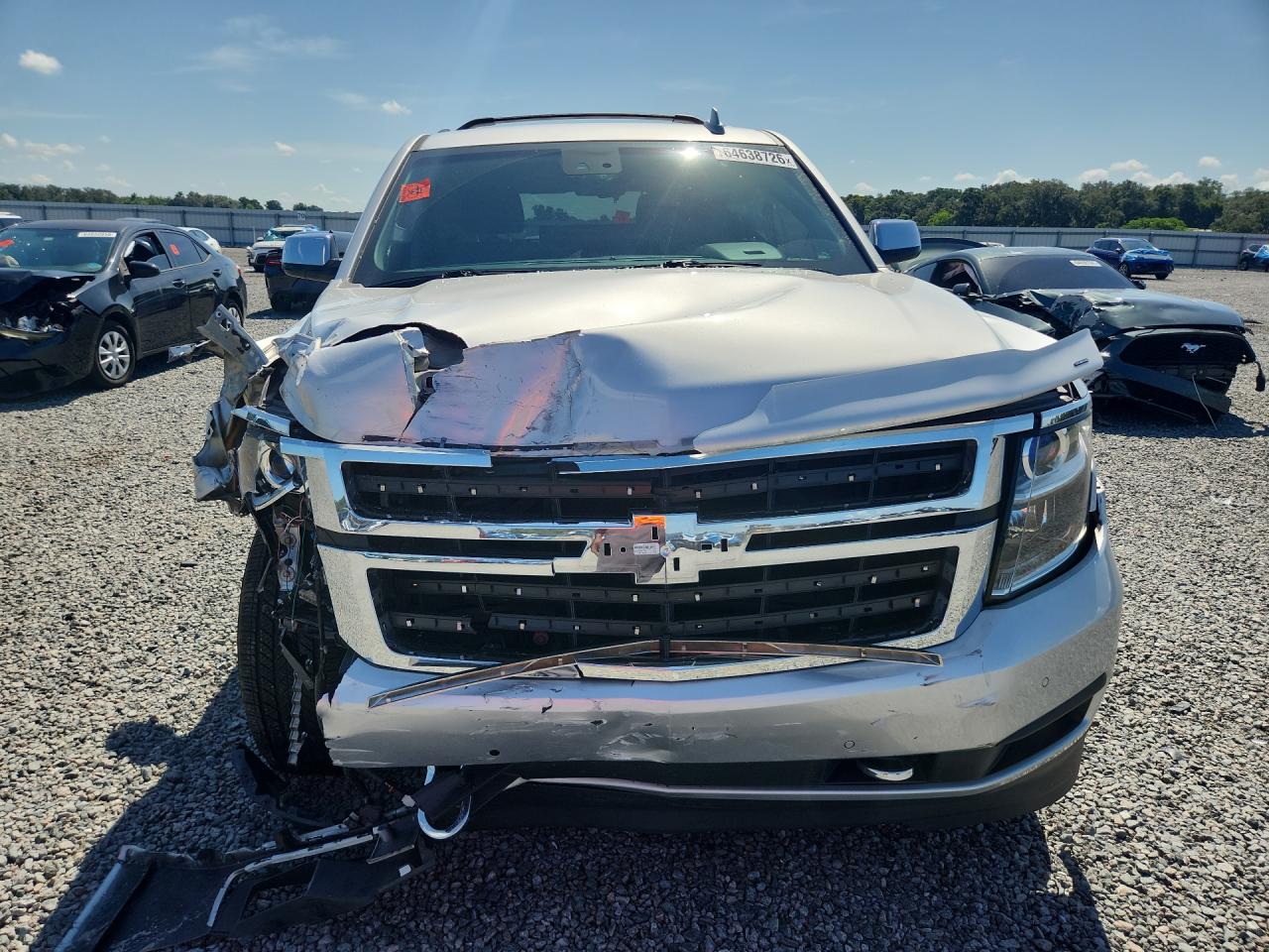 2015 Chevrolet Tahoe C1500 Lt Silver vin: 1GNSCBKC4FR678569