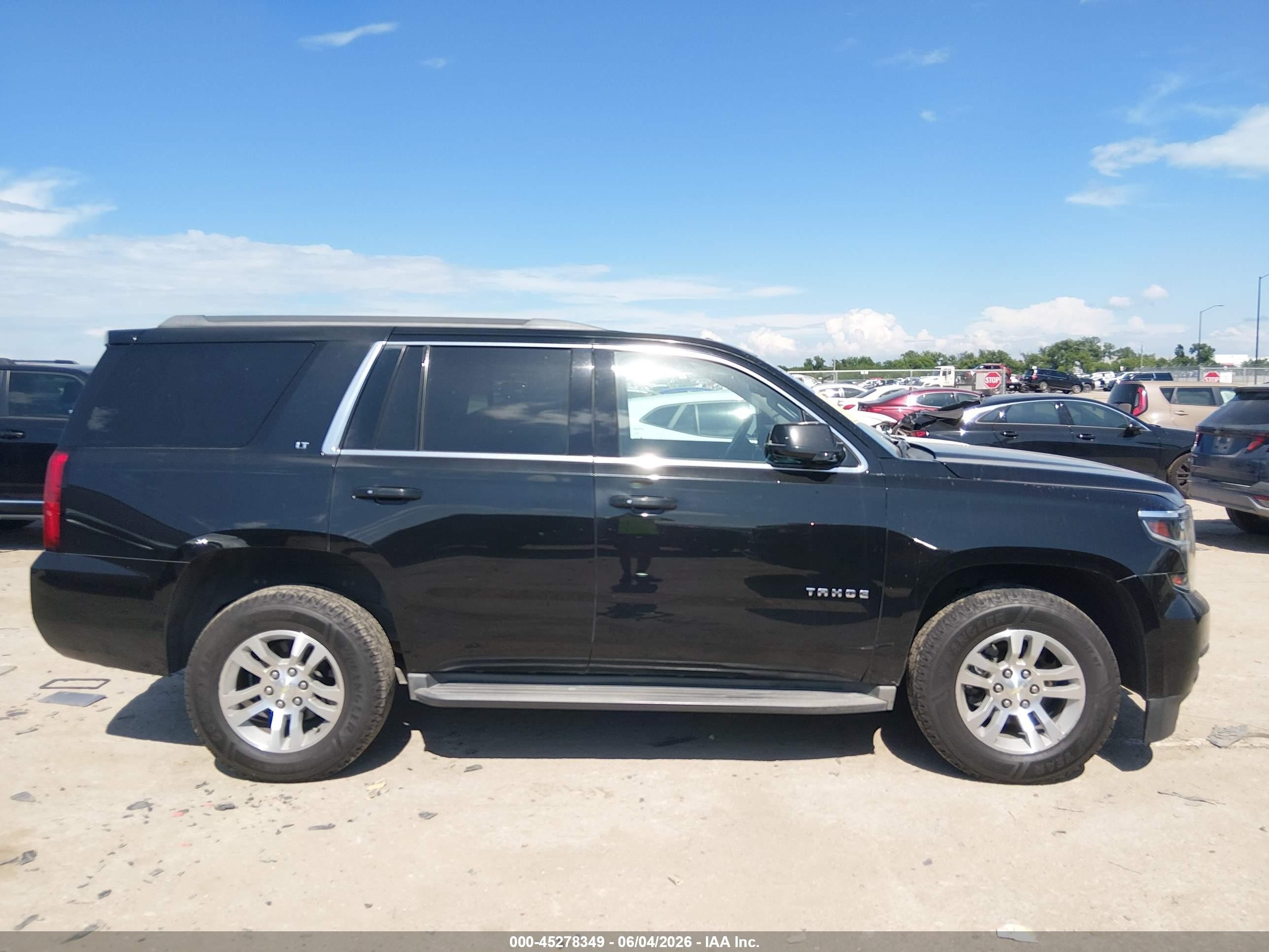 2015 Chevrolet Tahoe Lt Black vin: 1GNSCBKC4FR698899