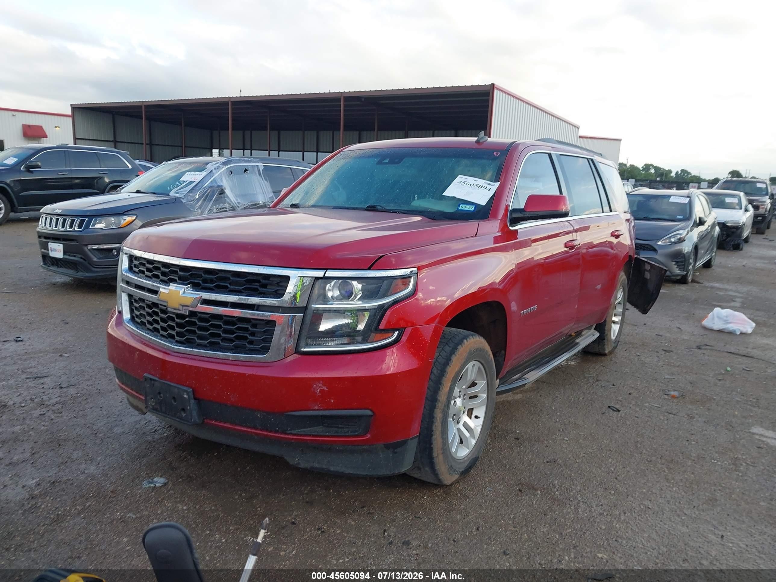 2015 Chevrolet Tahoe Lt Красный vin: 1GNSCBKC5FR123923